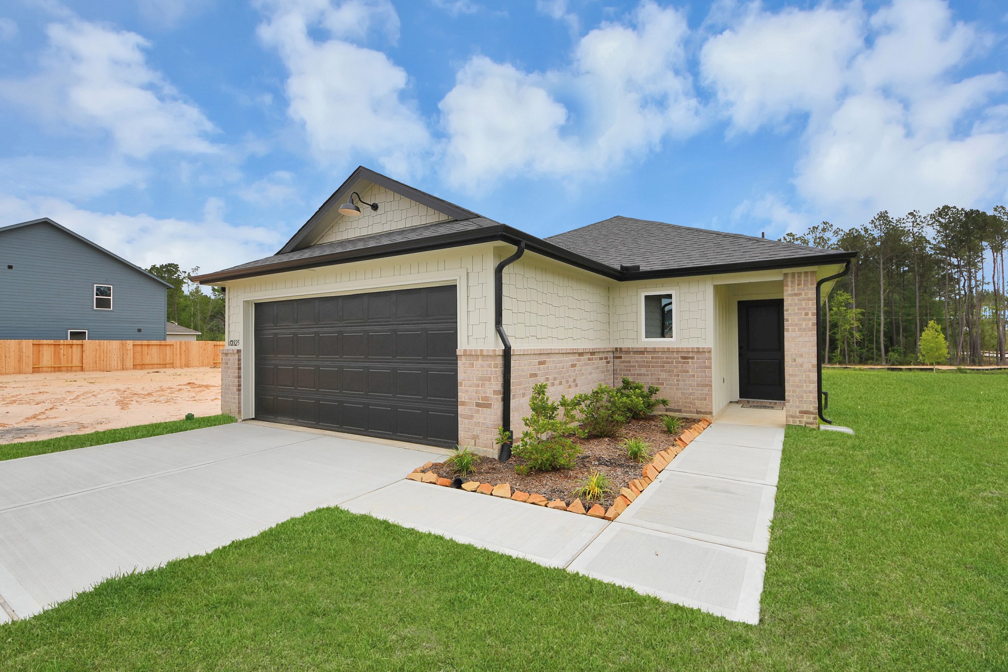 12825 Naval Drive