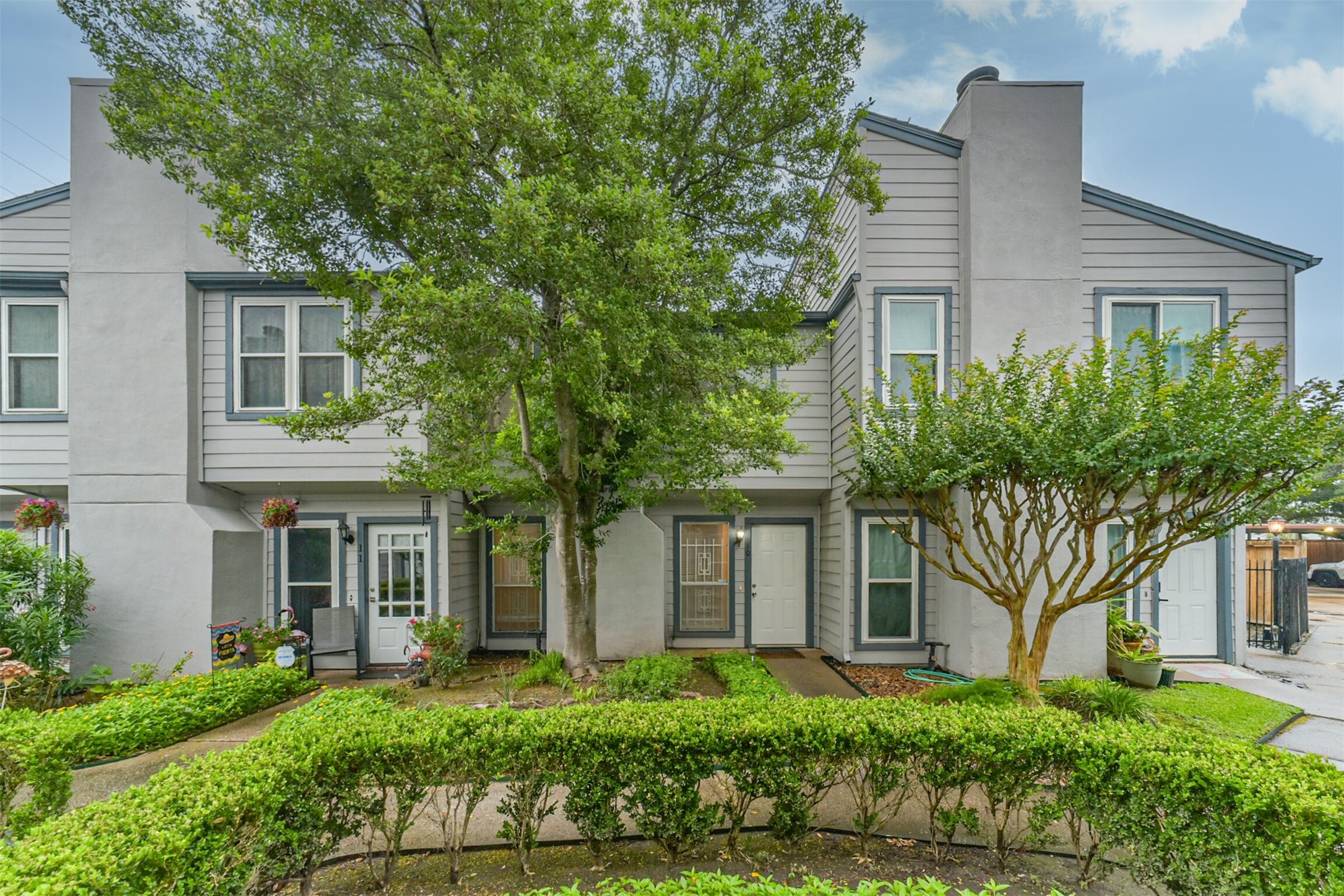 5917 Fairdale Lane