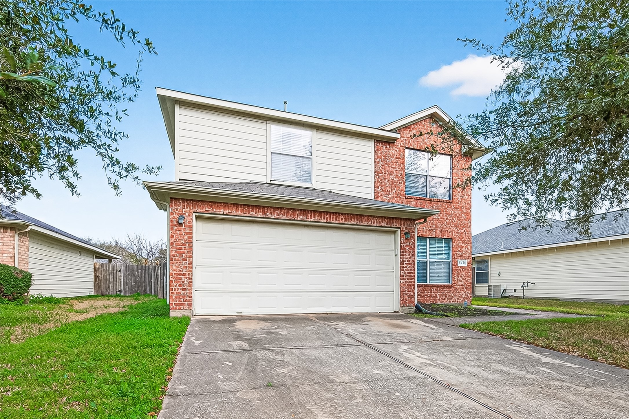 Listing photo 1