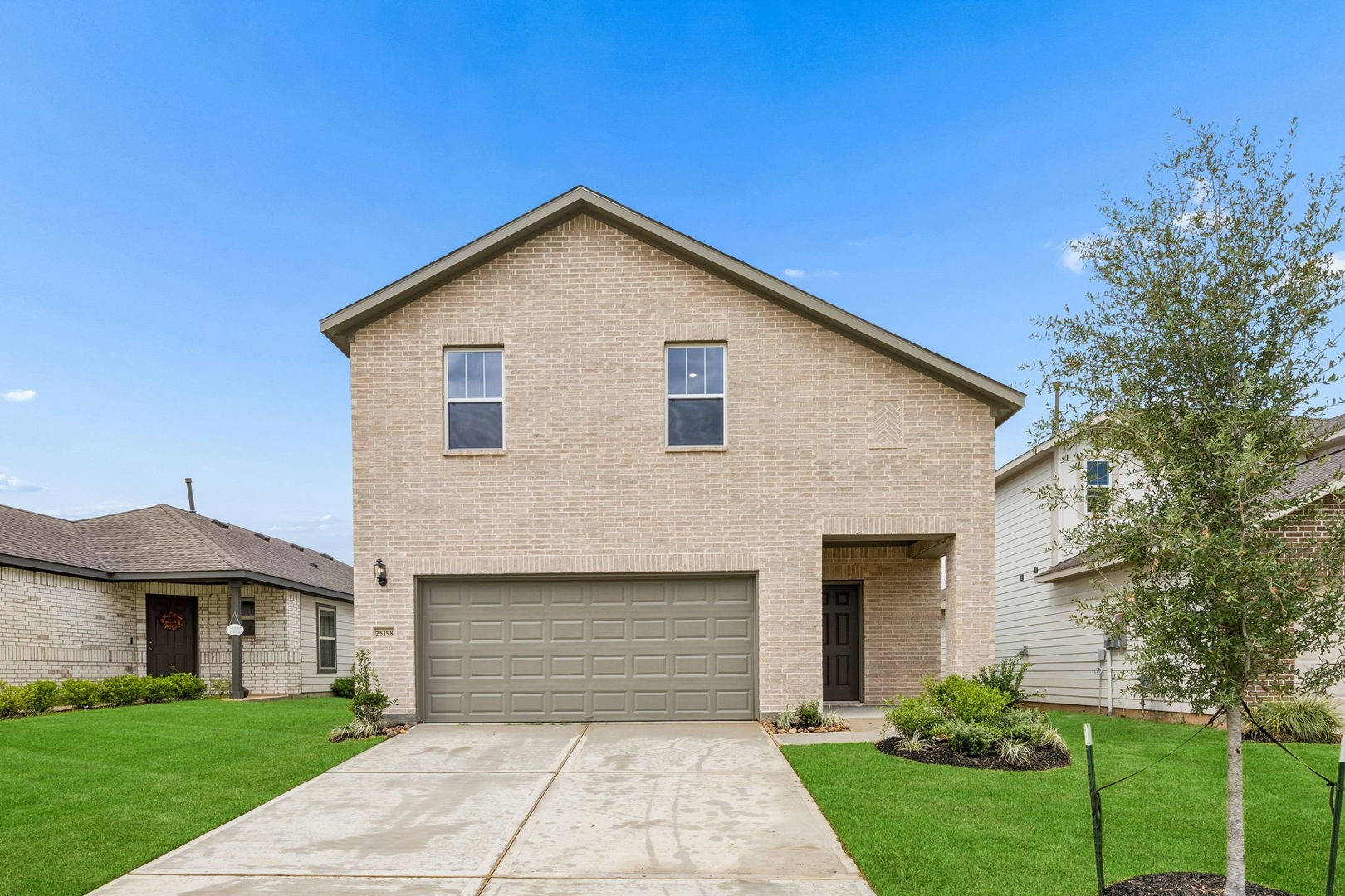 Listing photo 1