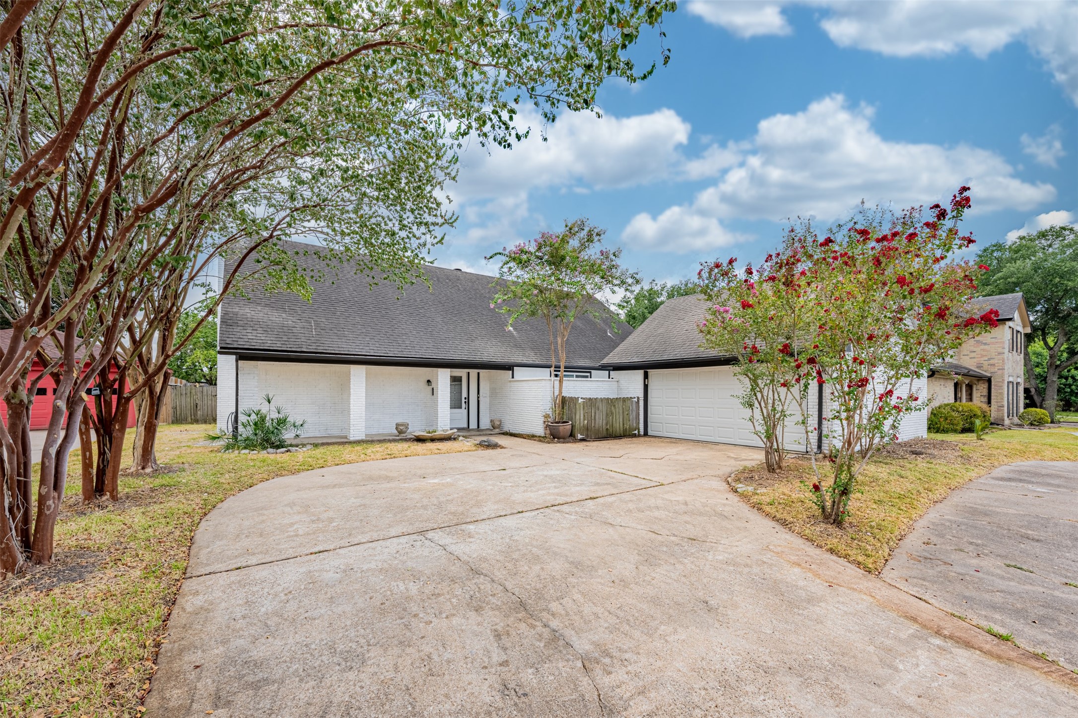 6215 Portal Drive