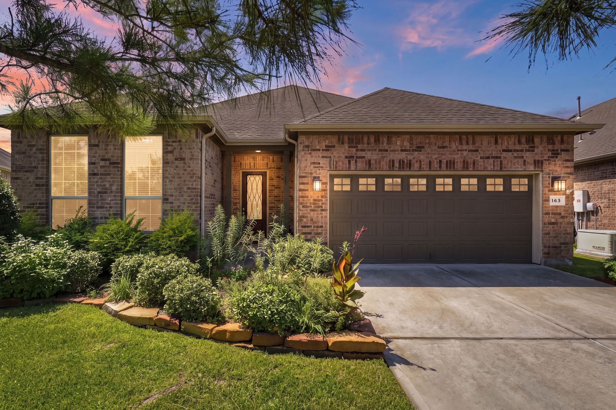 163 Chestnut Bay
