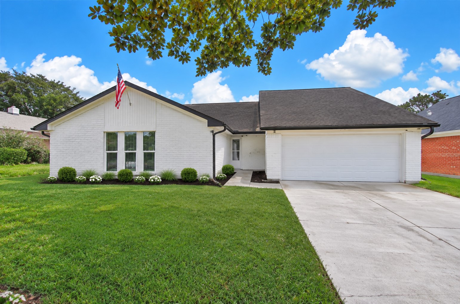 4014 Alshire Drive