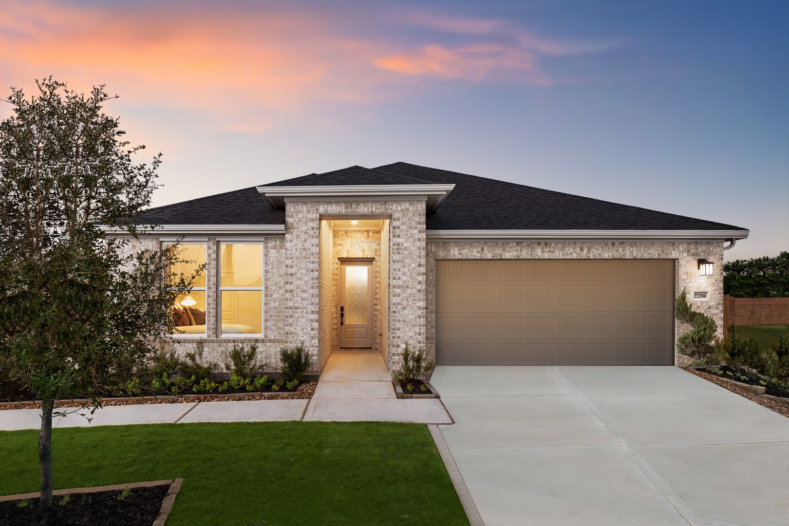 22206 Yellow Rose Court