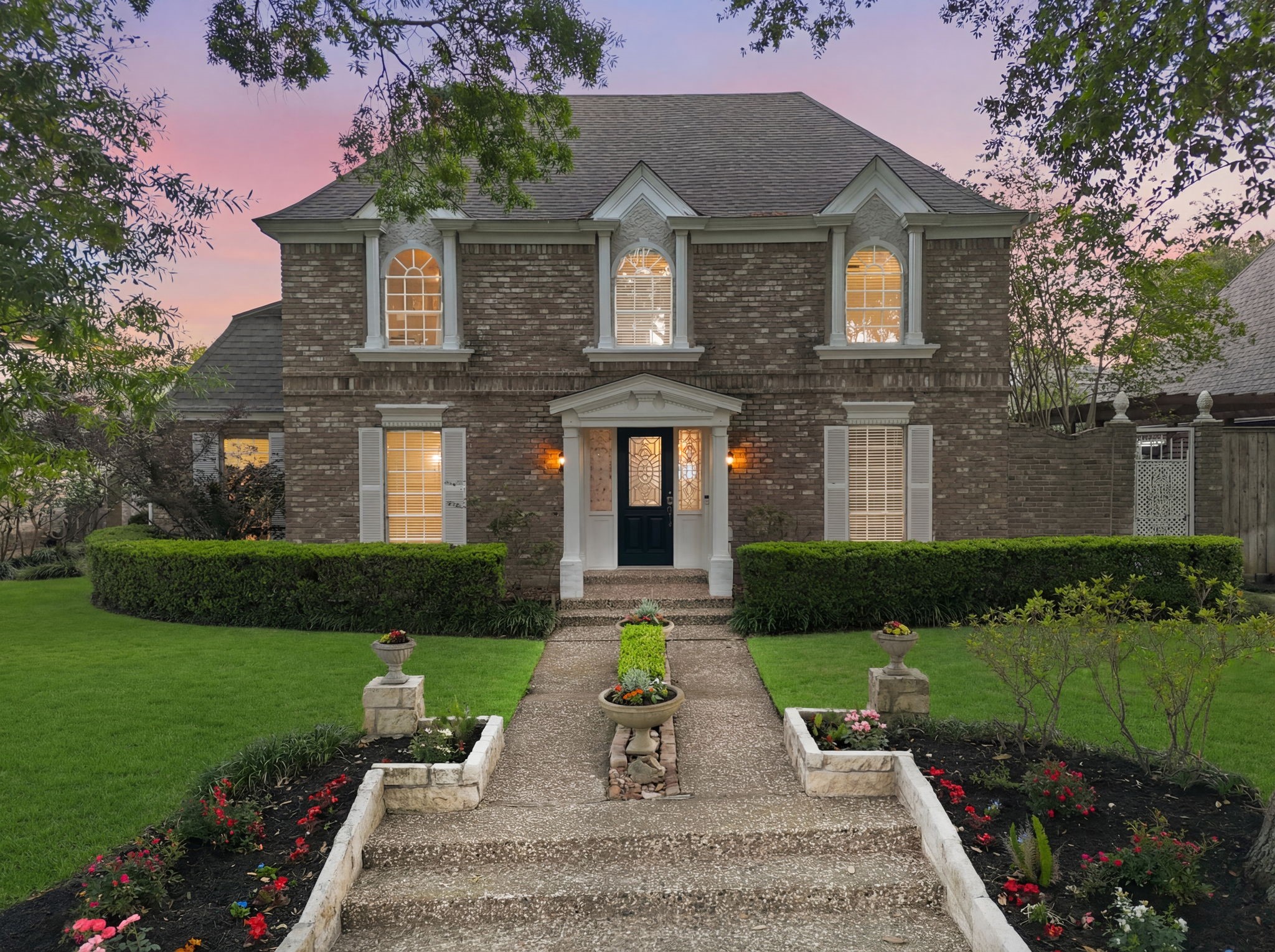 15814 Fleetwood Oaks Drive