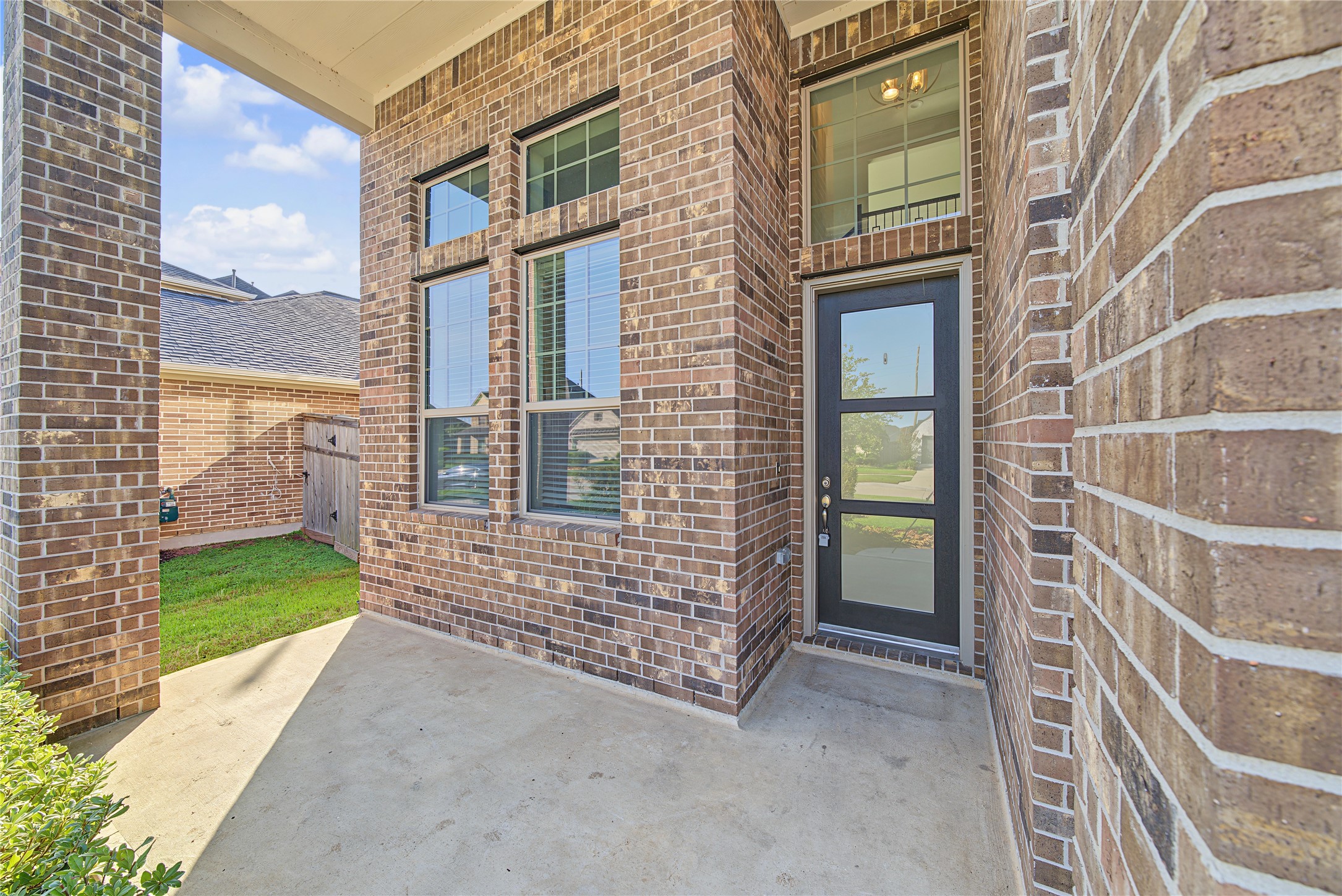 Listing photo 4