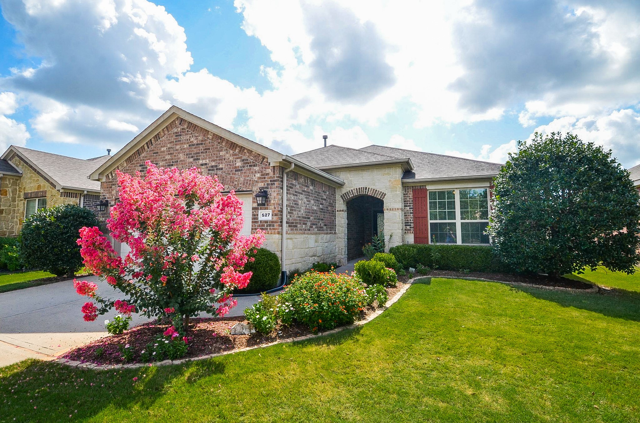 527 Monterry Oaks Drive