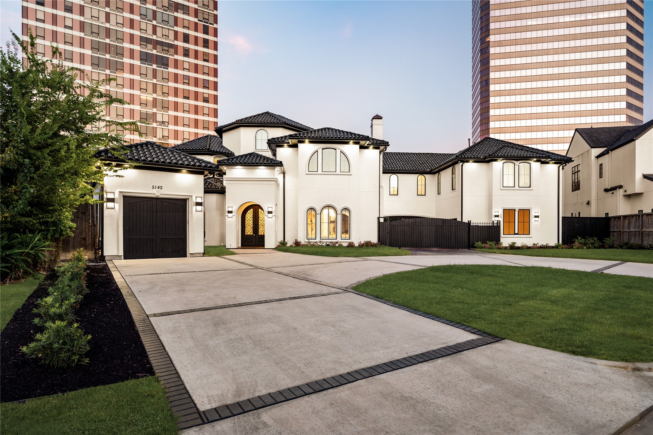 5142 Huckleberry Circle