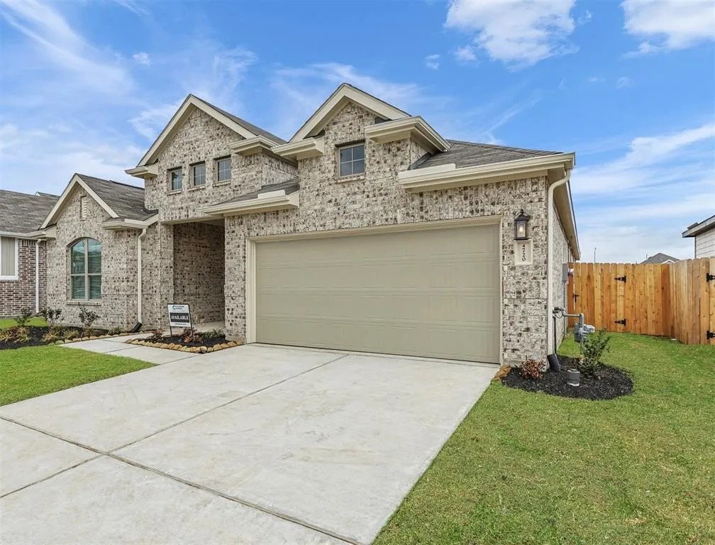 Listing photo 2