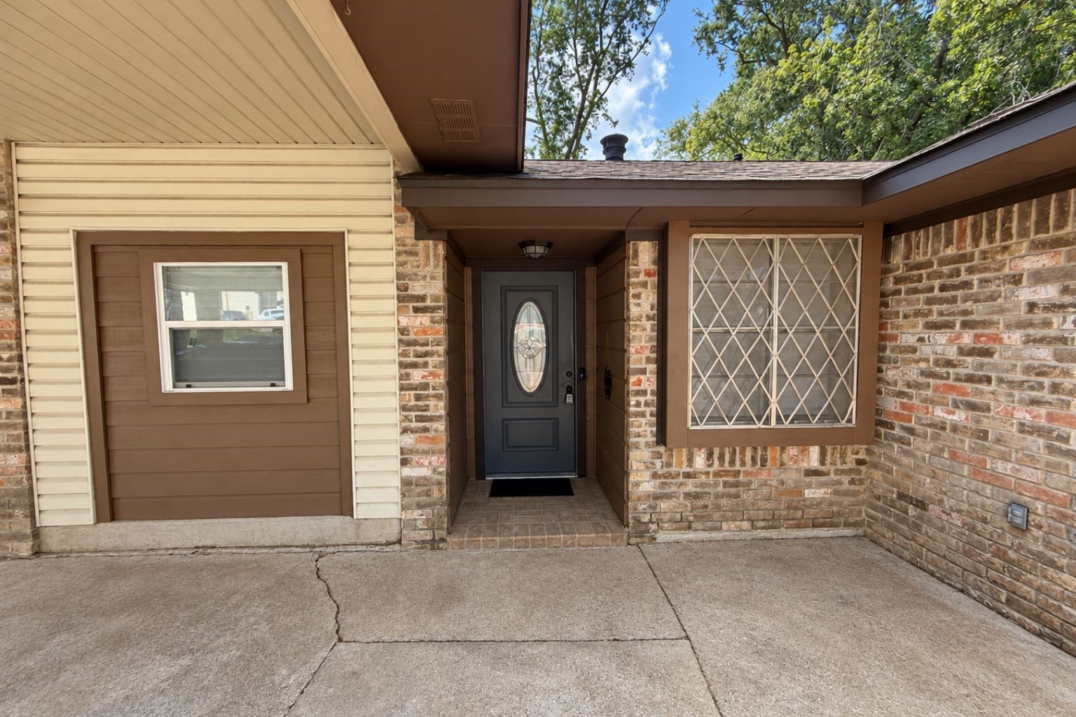 Listing photo 5