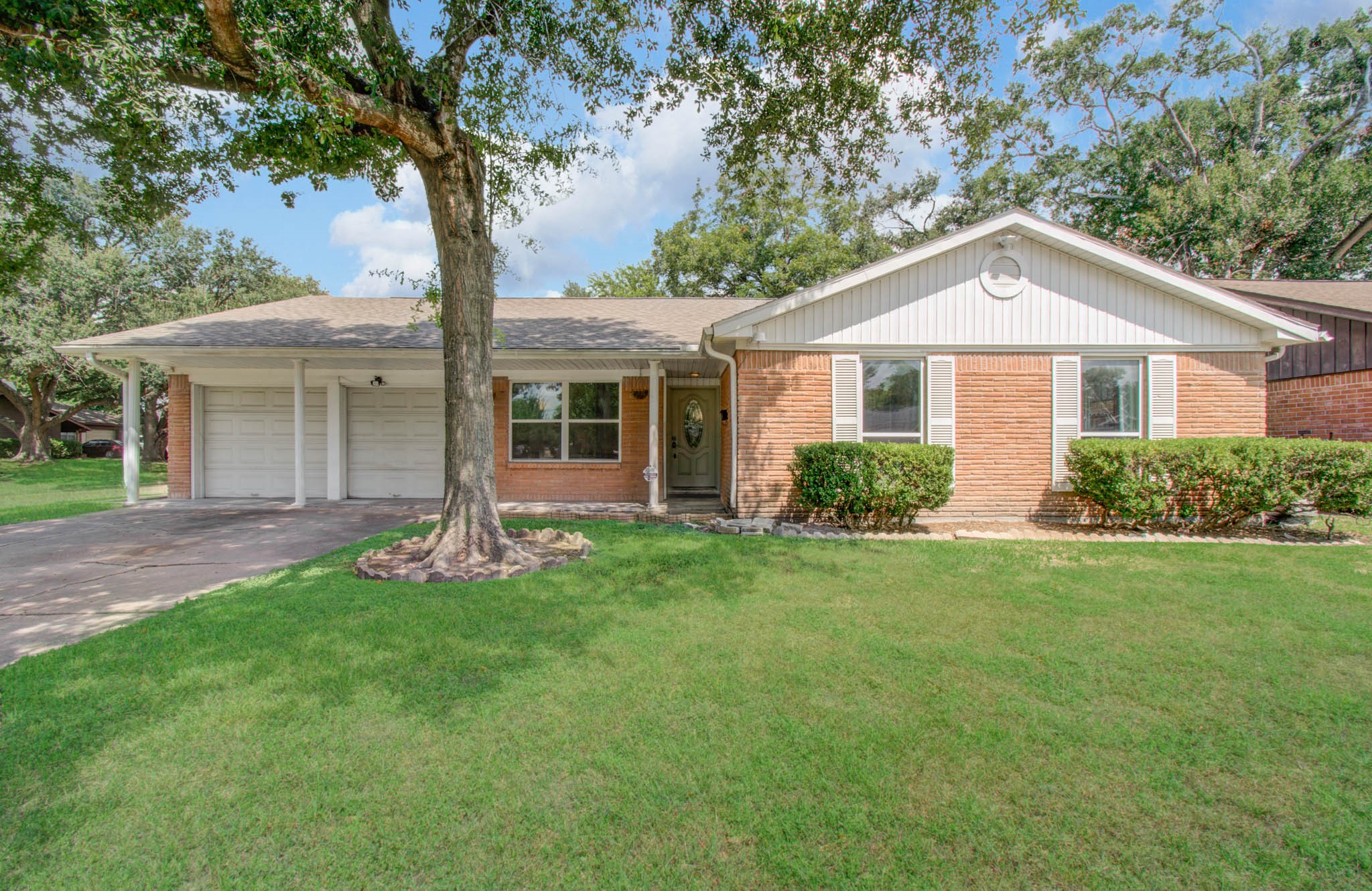 8530 Rowan Lane