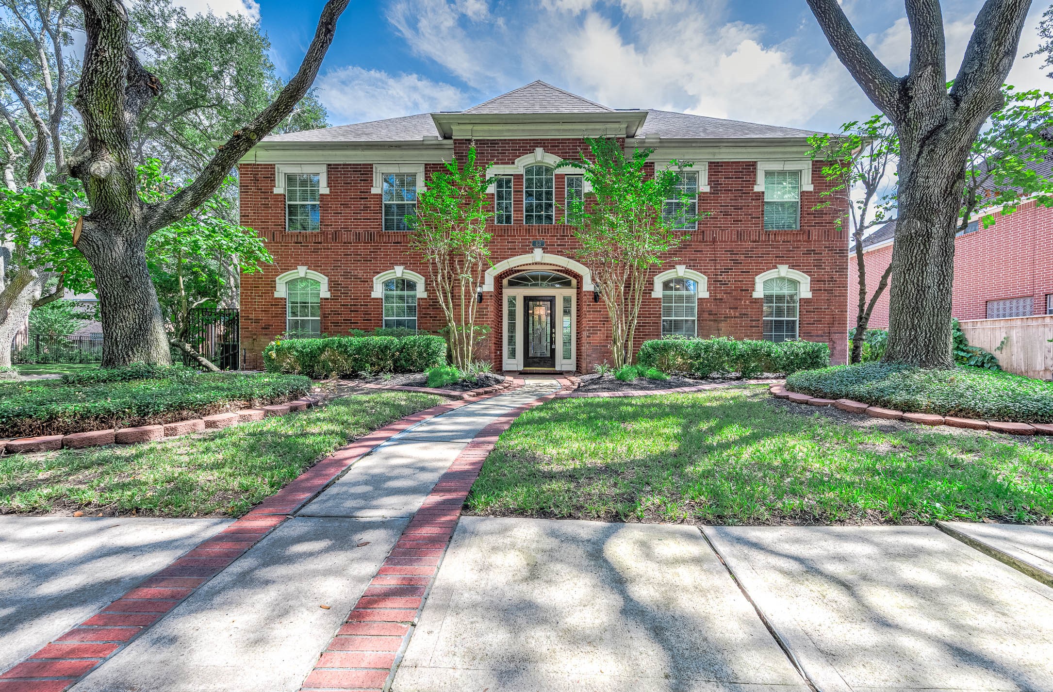 13 Turtle Creek Manor
