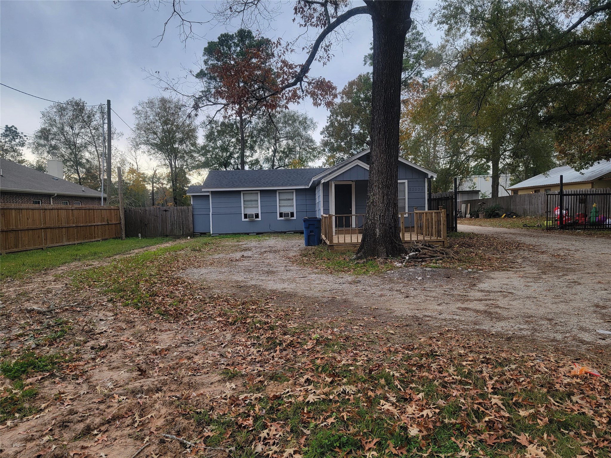 Listing photo 1