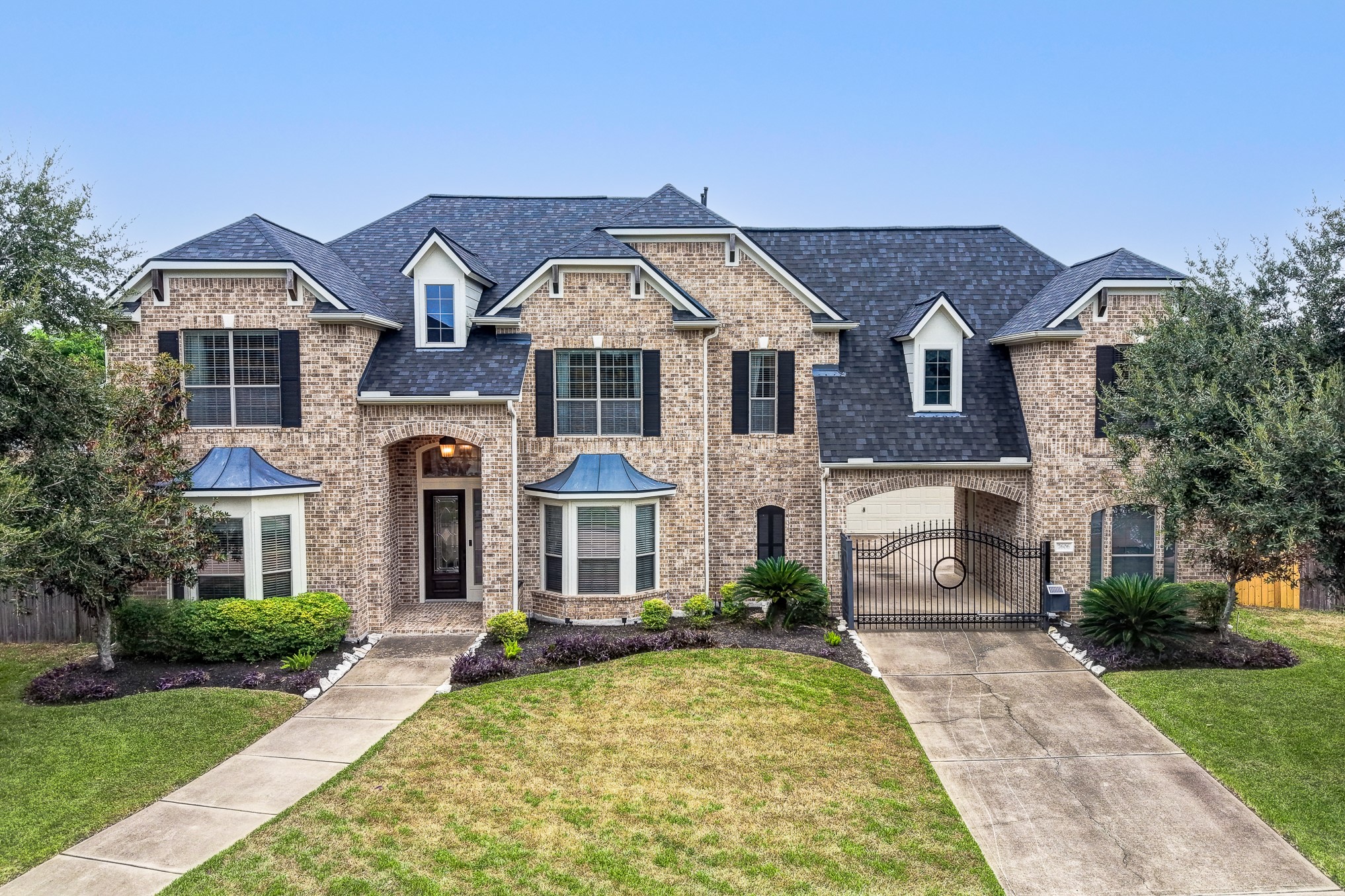 7606 Courtney Manor Lane