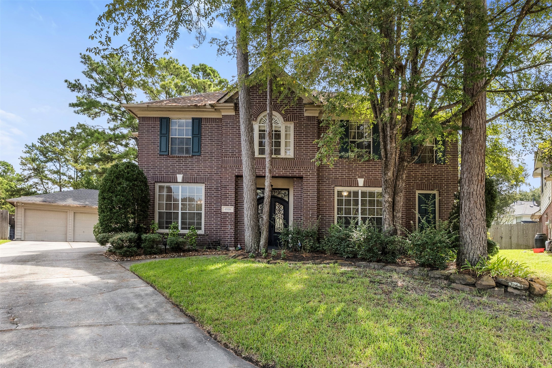 4926 Berry Knoll Court