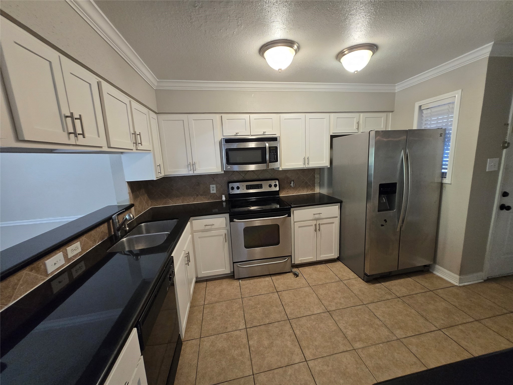 5661 Birchmont Drive