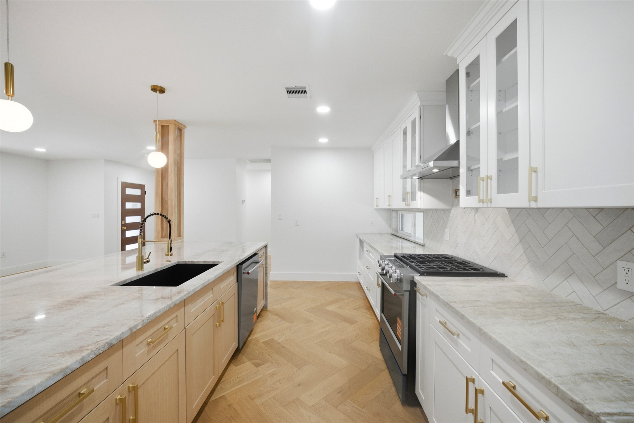 1903 Sedgie Drive