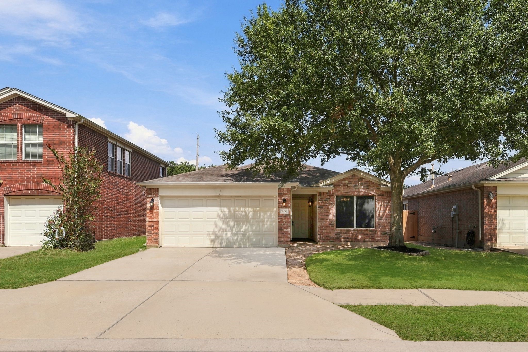 17438 Hoover Gardens Drive