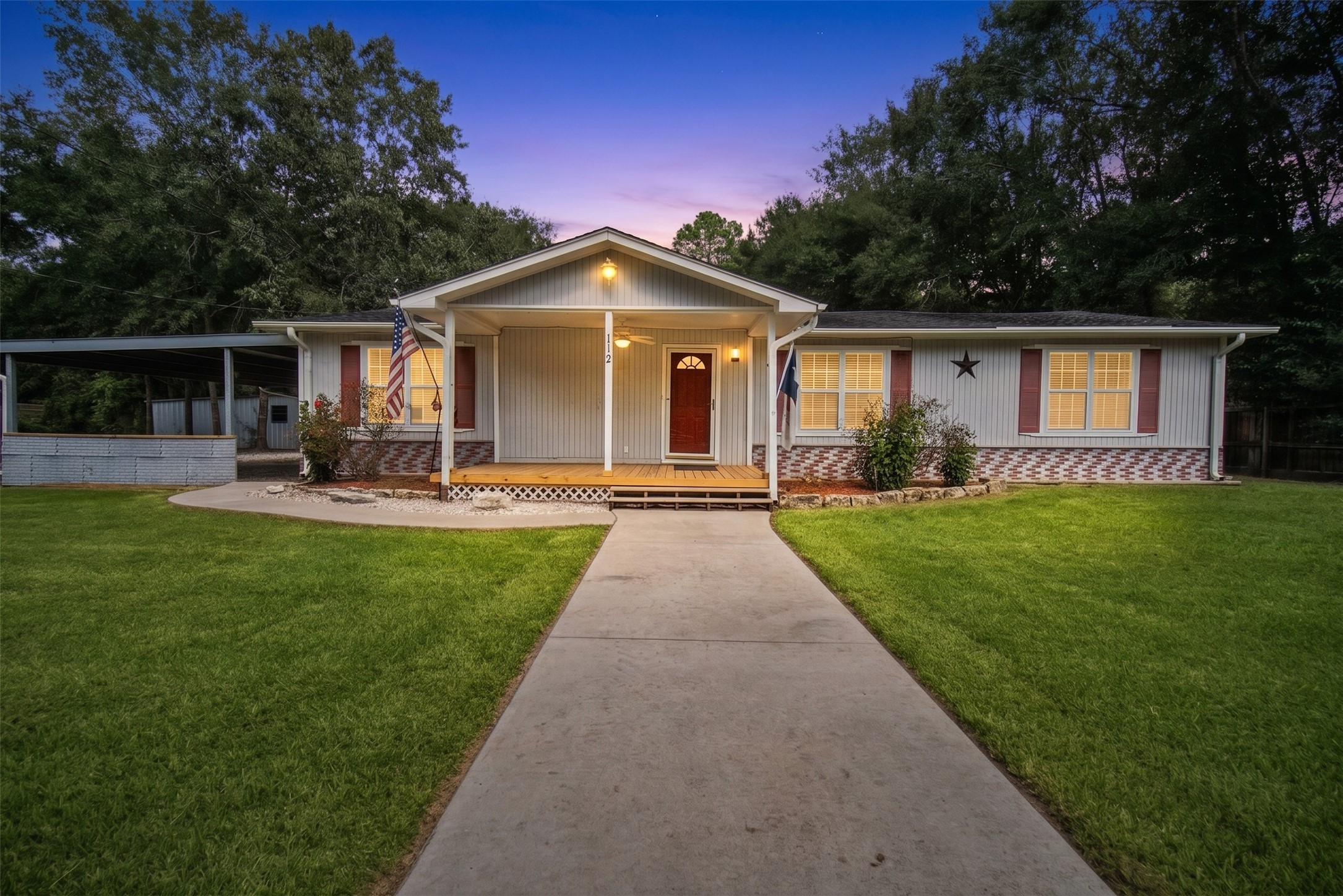 112 Lone Pine Drive