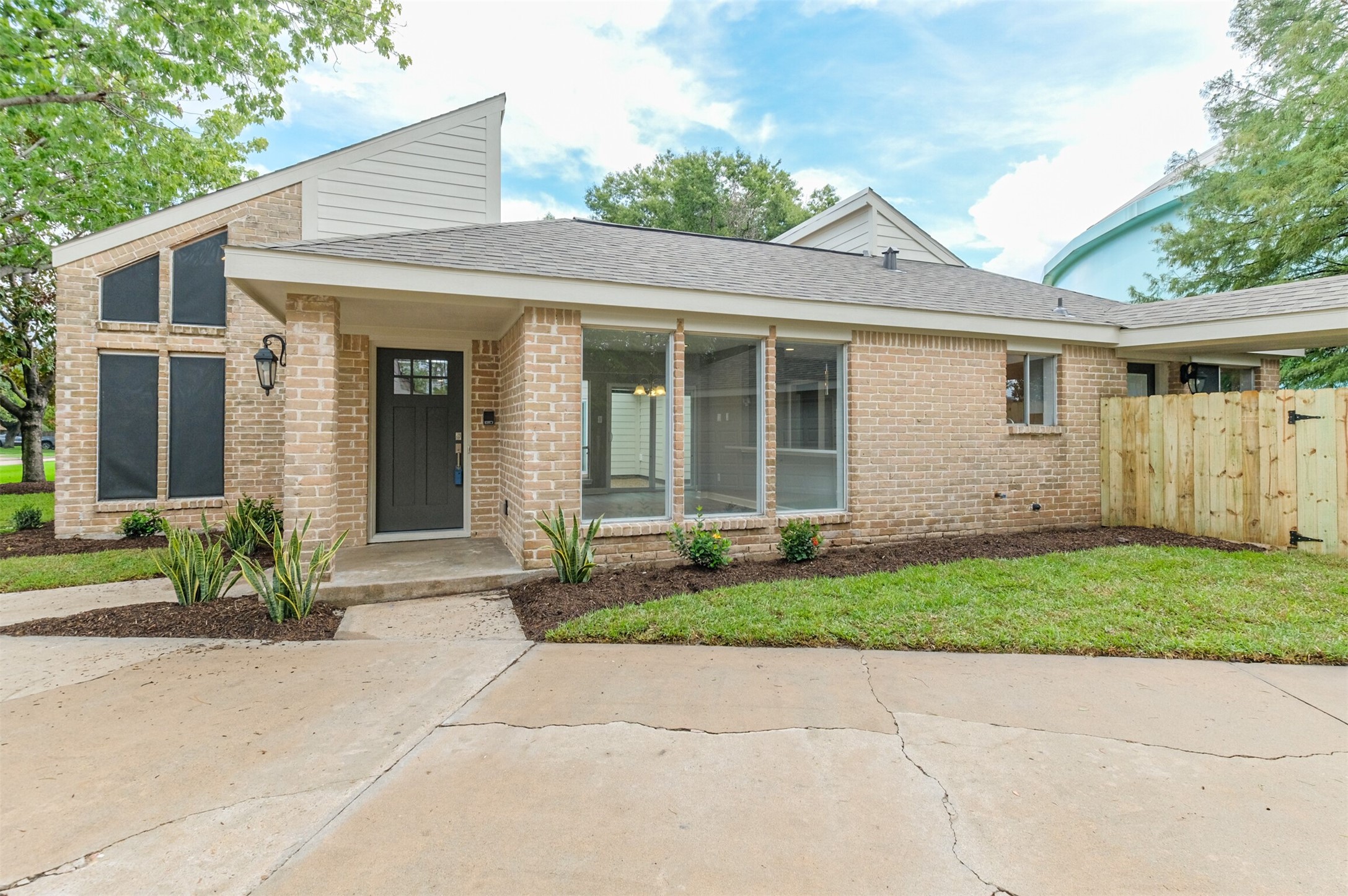 1623 Cherry Ridge Drive