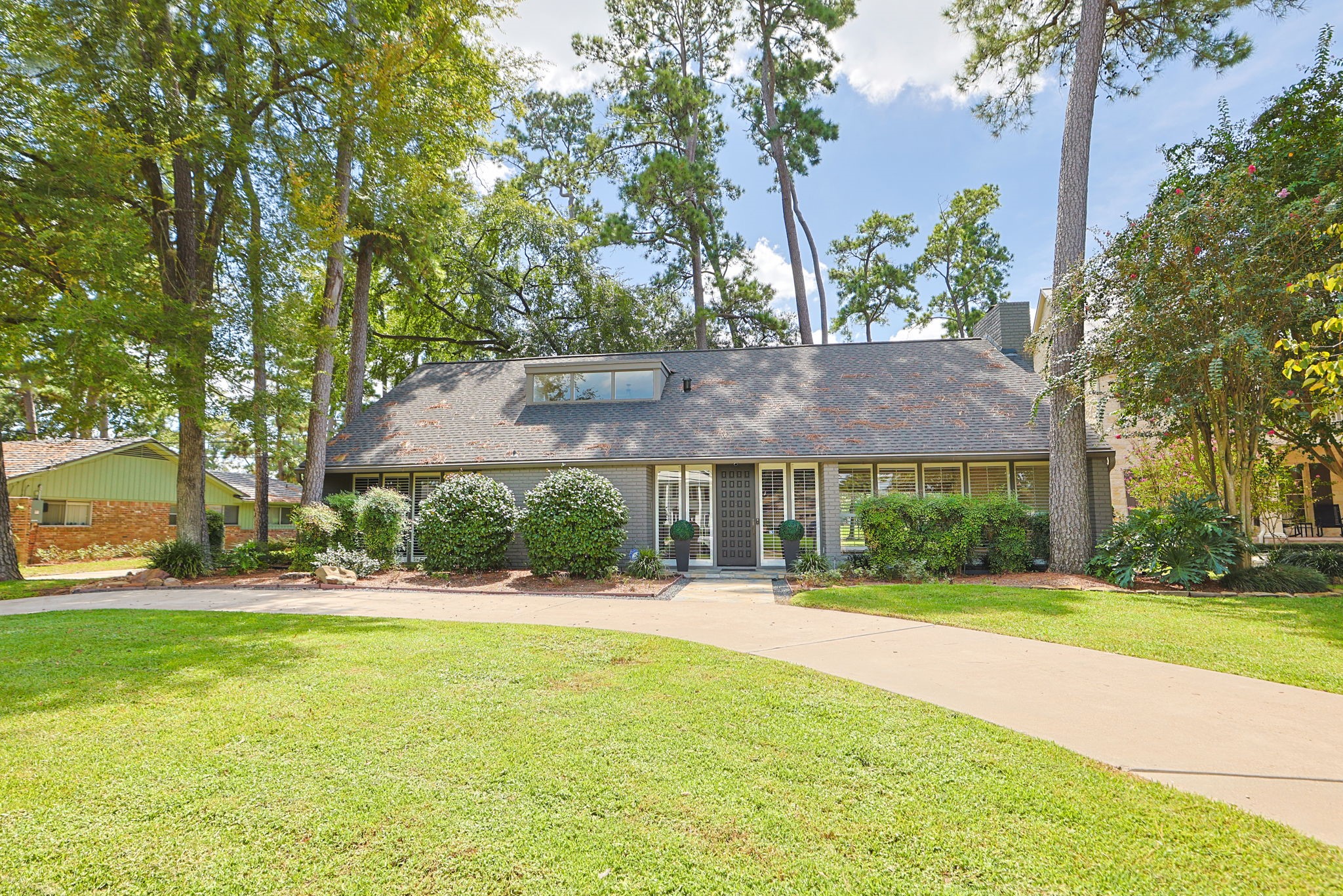 6003 Bermuda Dunes Drive