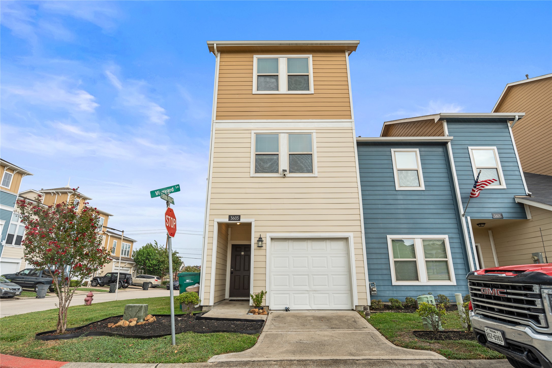 3603 Vineyard Lane