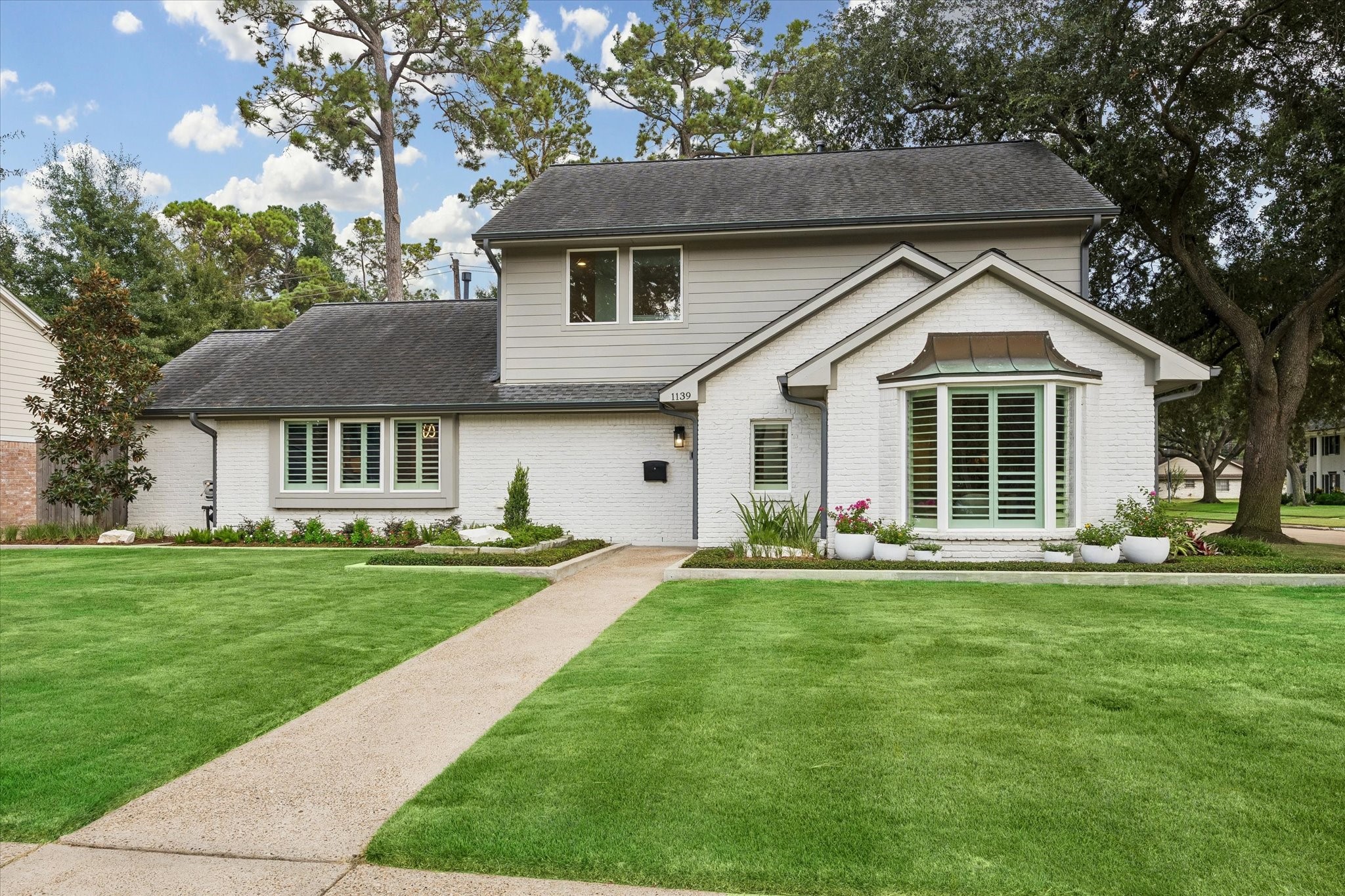 1139 Richelieu Lane