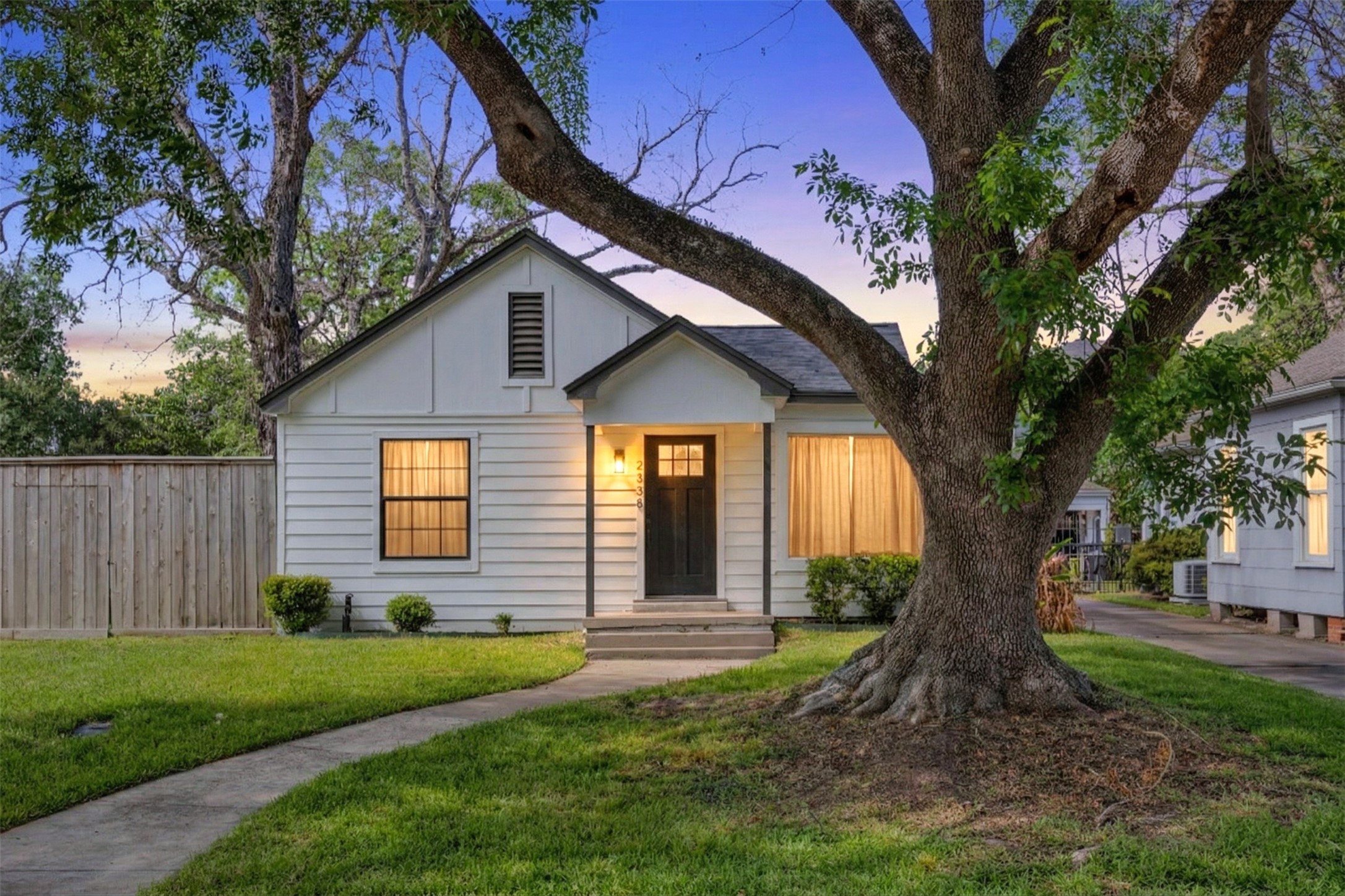2538 Southgate Boulevard