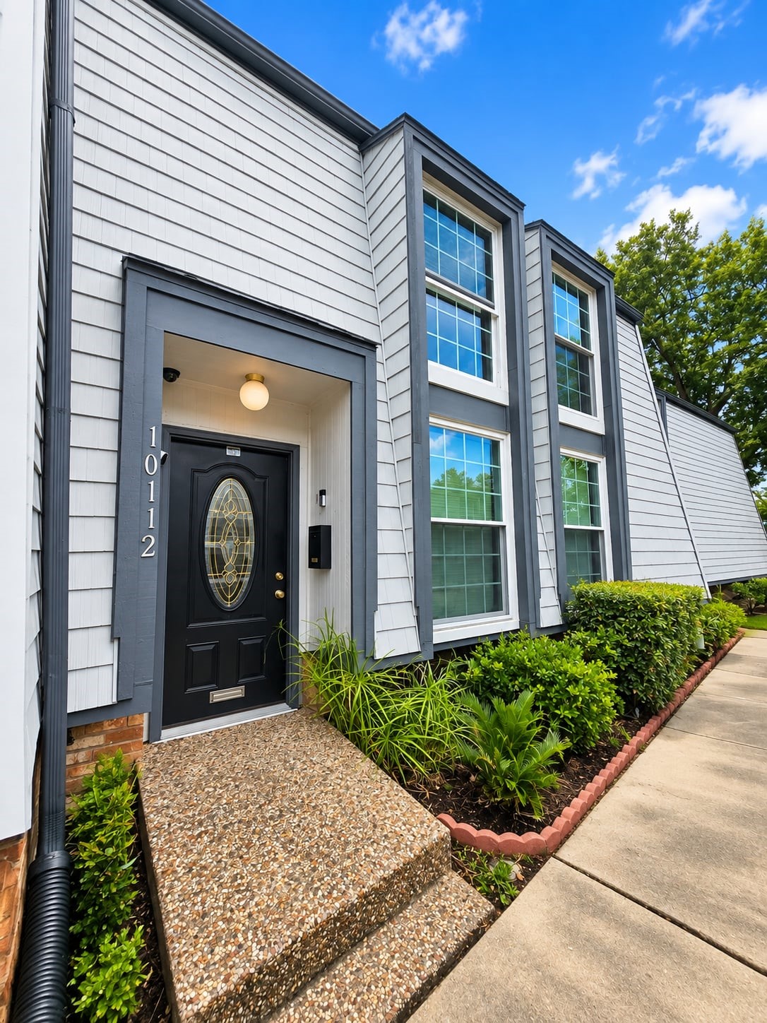 10112 Beekman Place Drive
