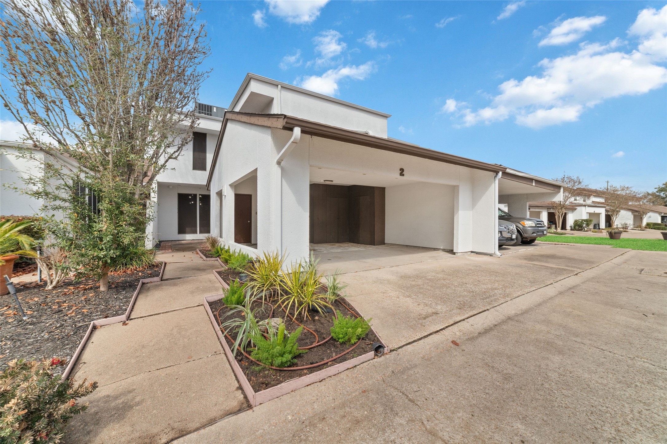 7655 S Braeswood Boulevard