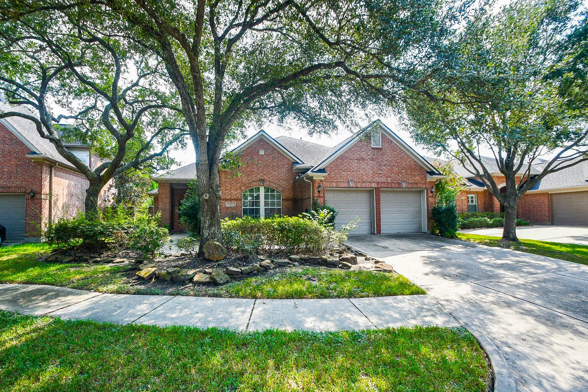 13711 Threadall Park Drive