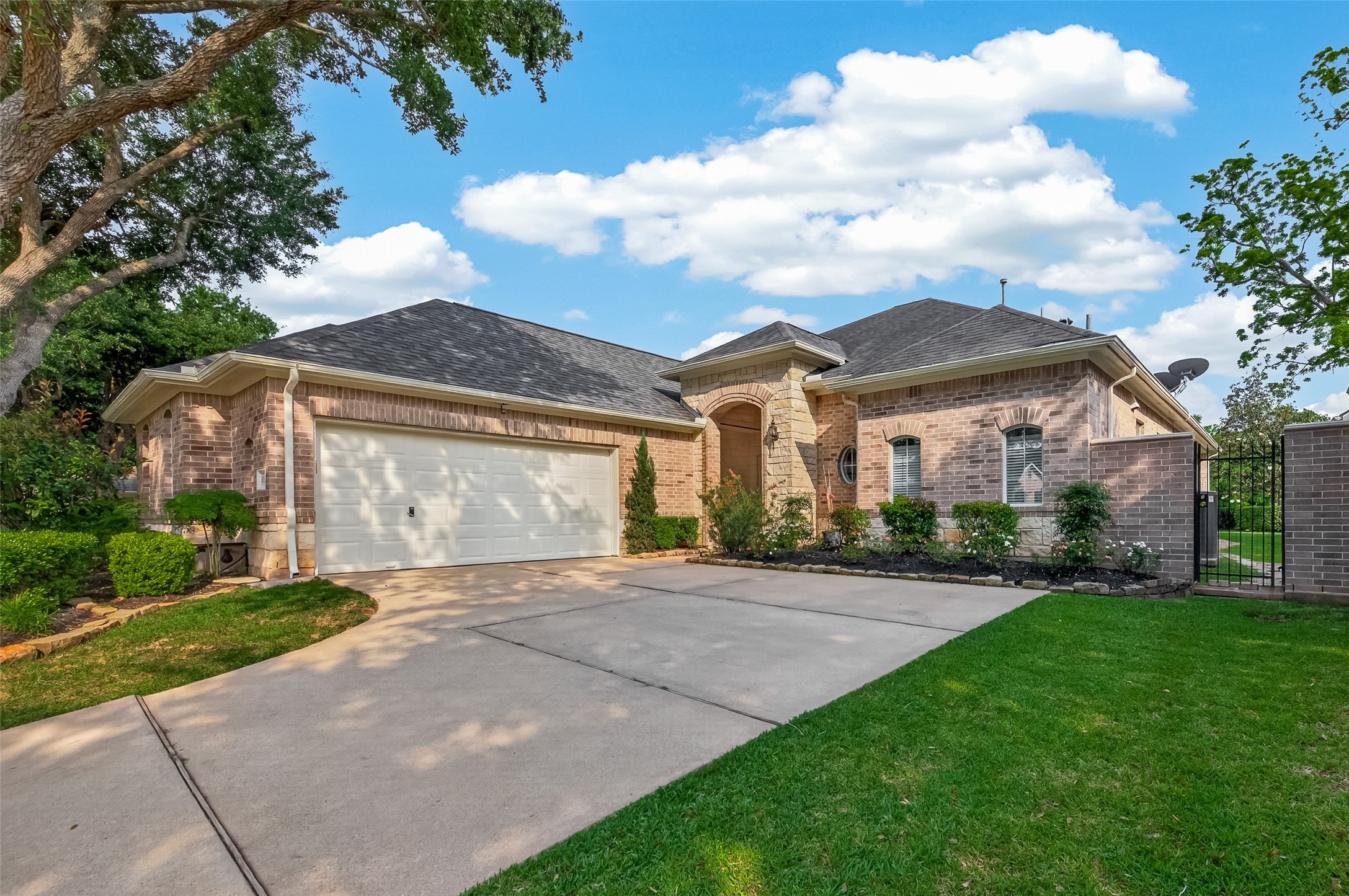 10106 Lost Hollow Lane