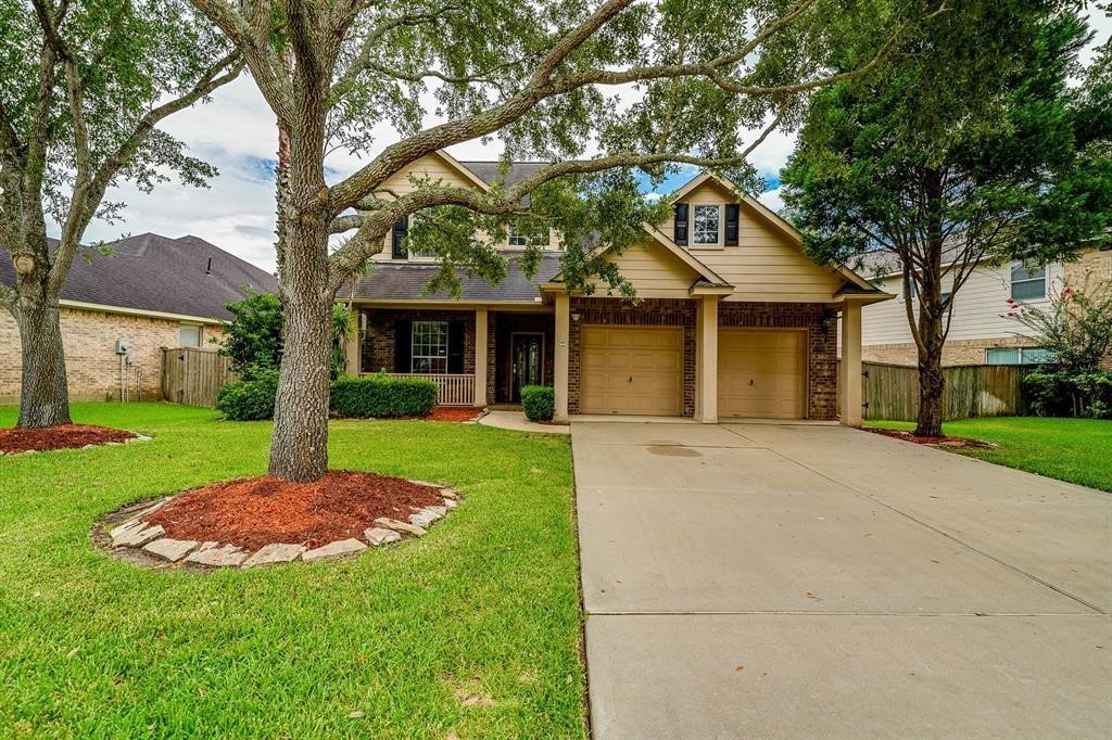 Listing photo 1