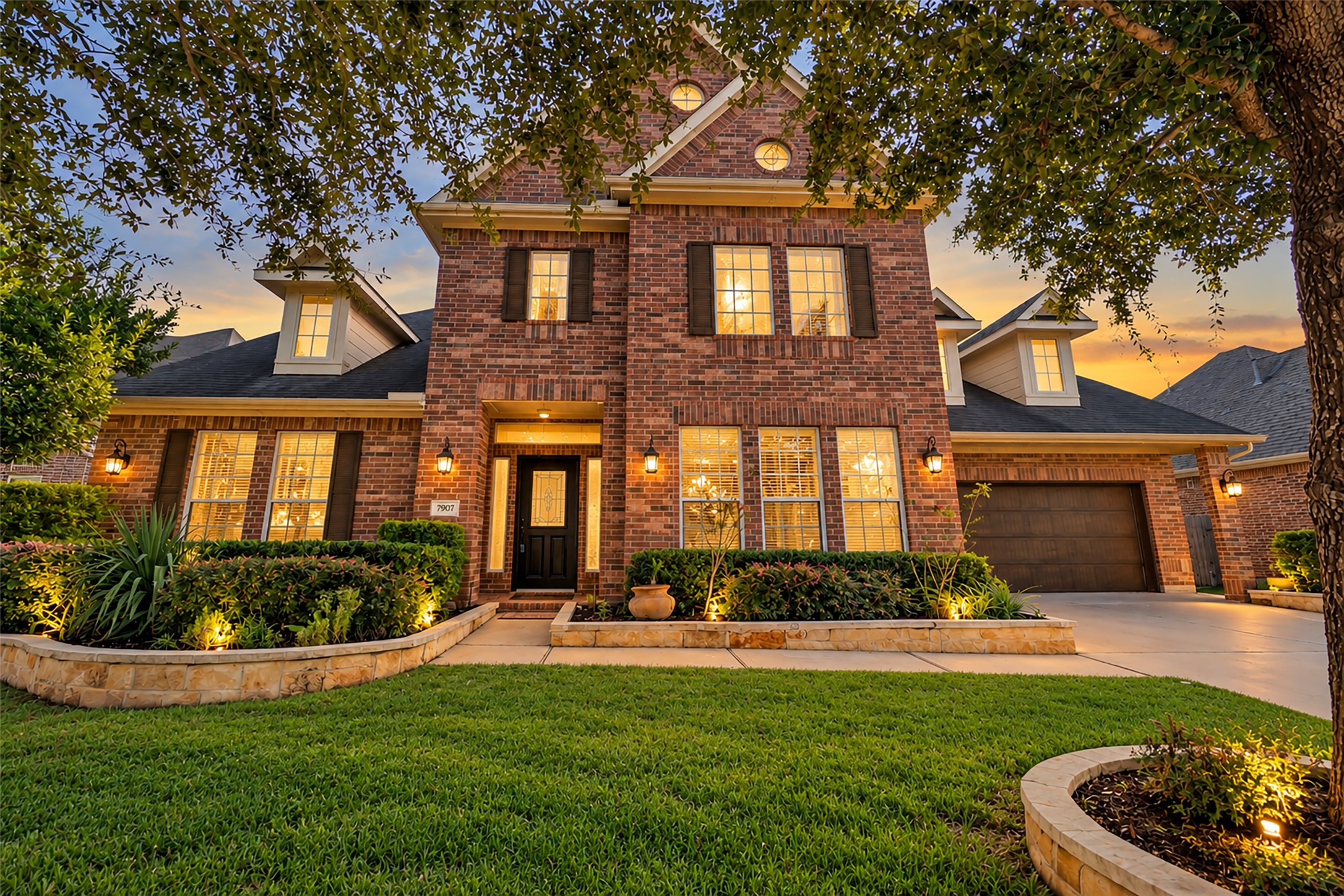 7907 Dunlap Field Lane