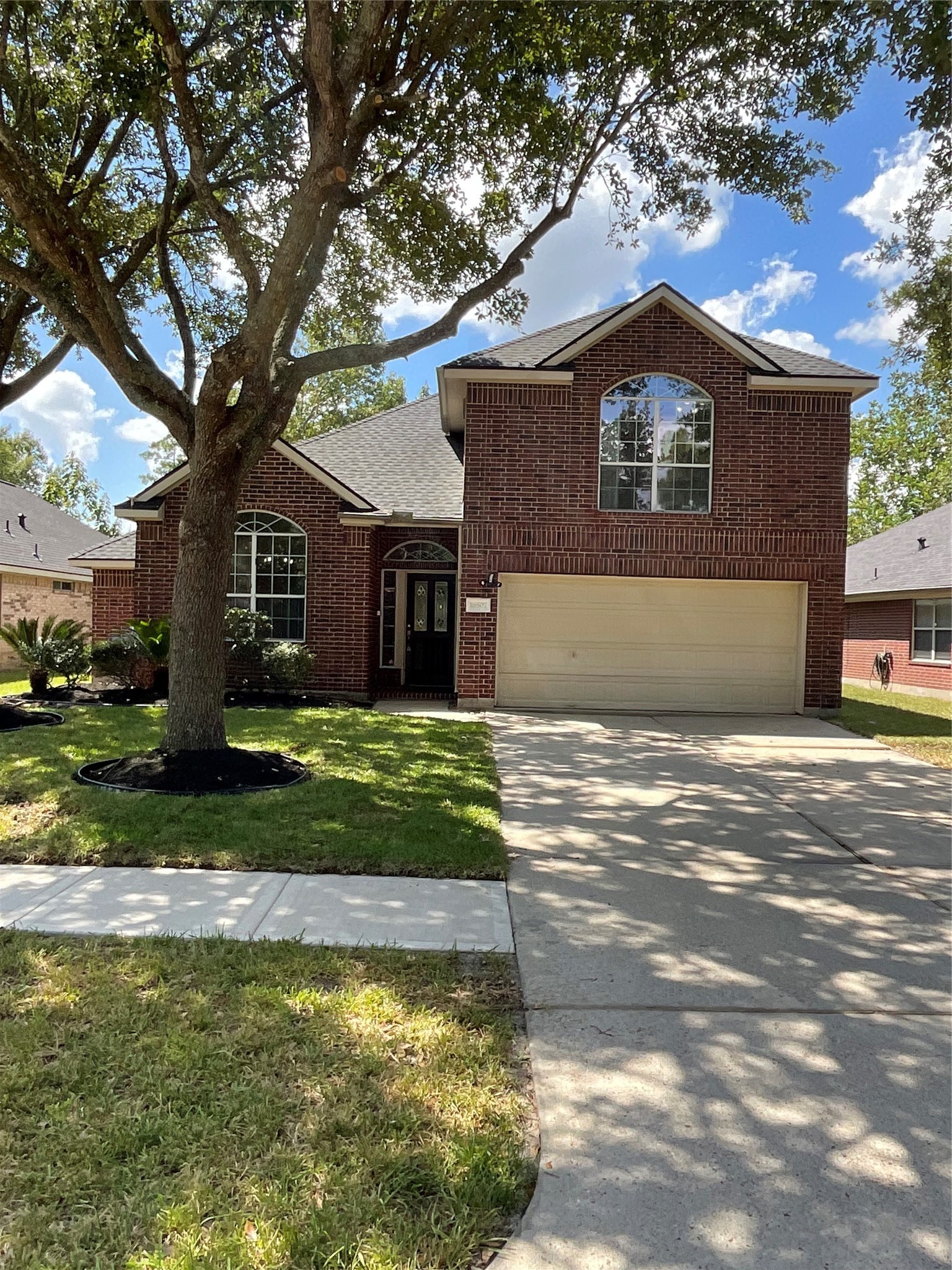 18507 Half Moon Trail