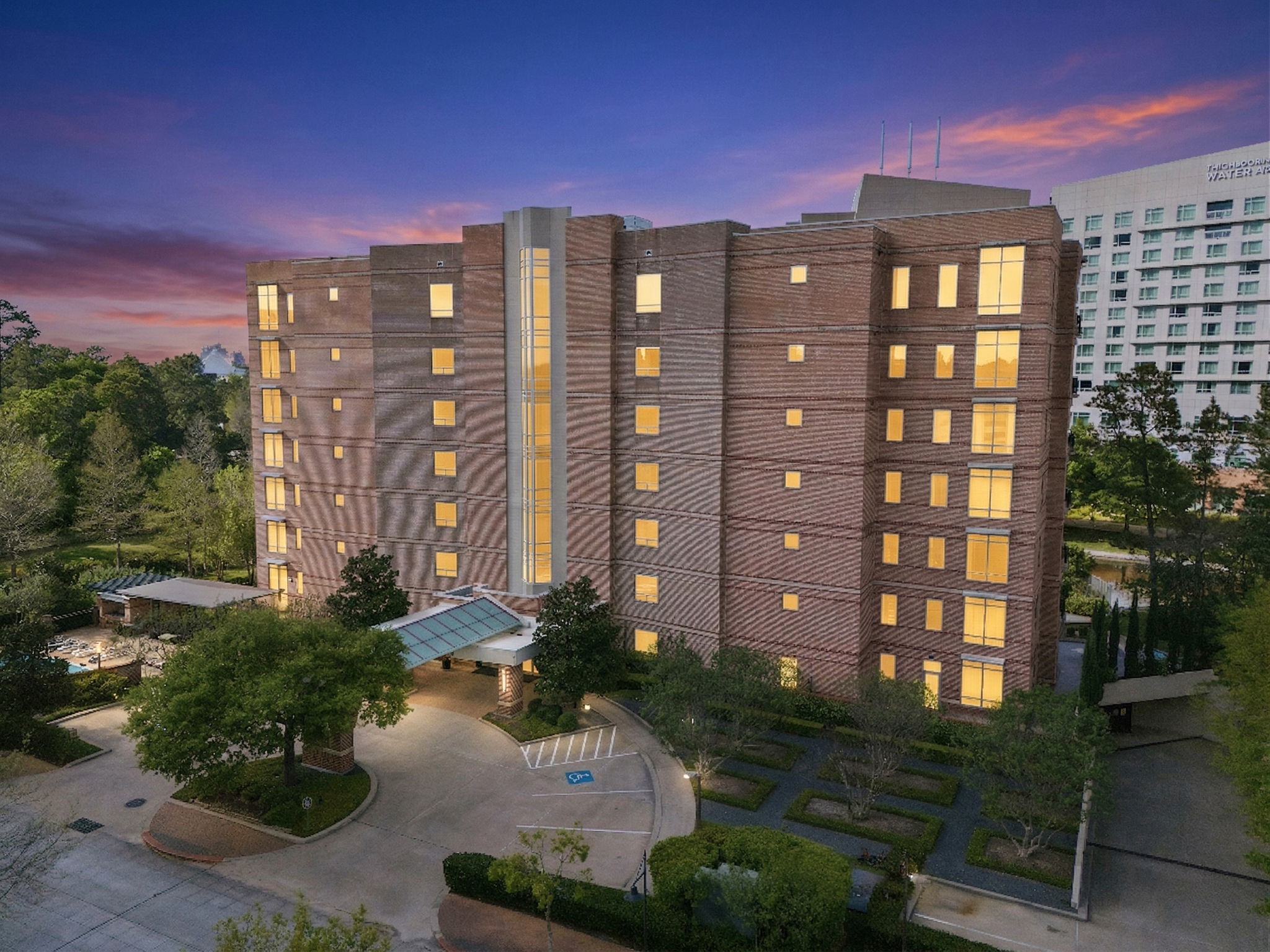 3 Waterway Court