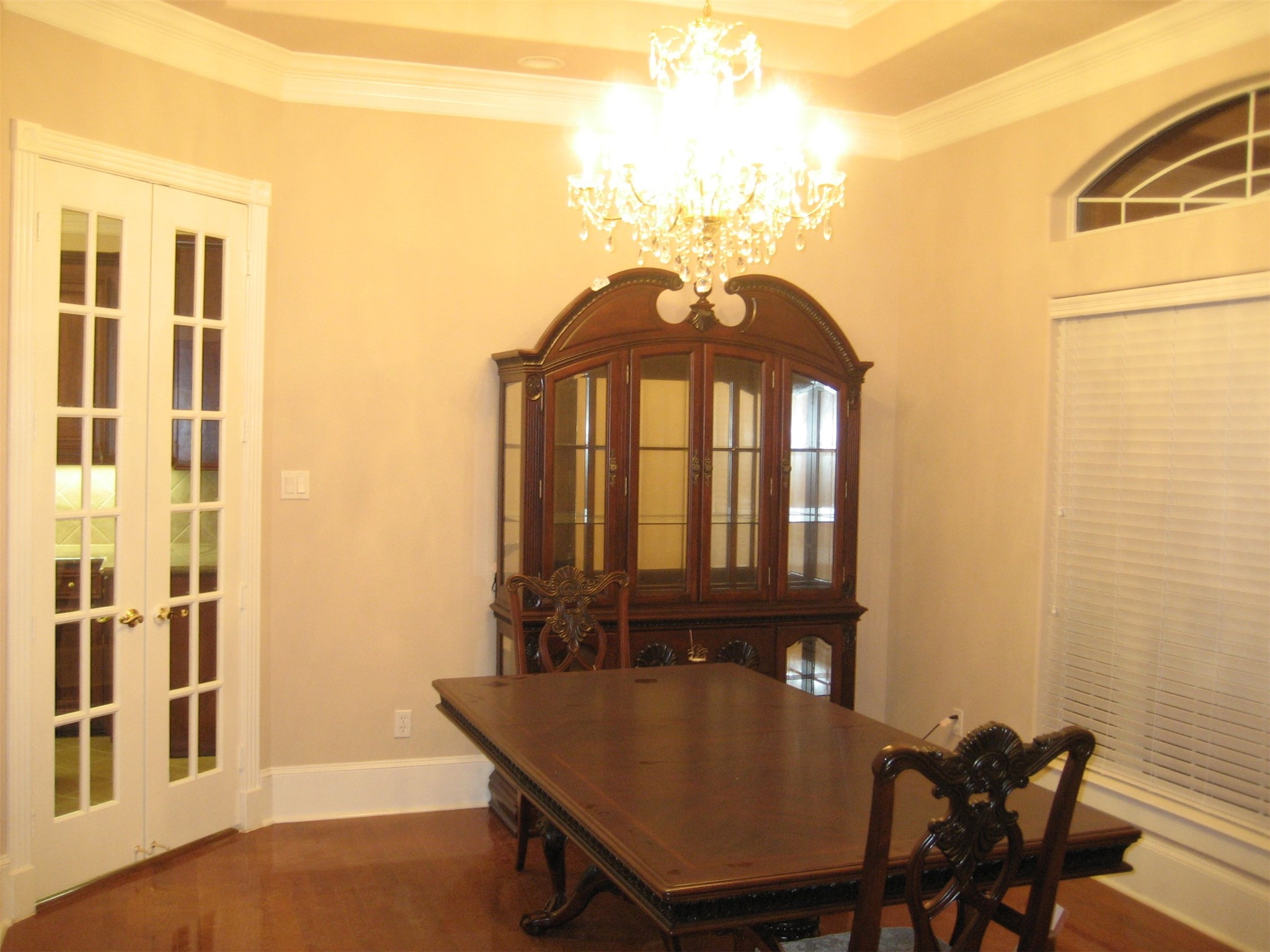 Listing photo 5