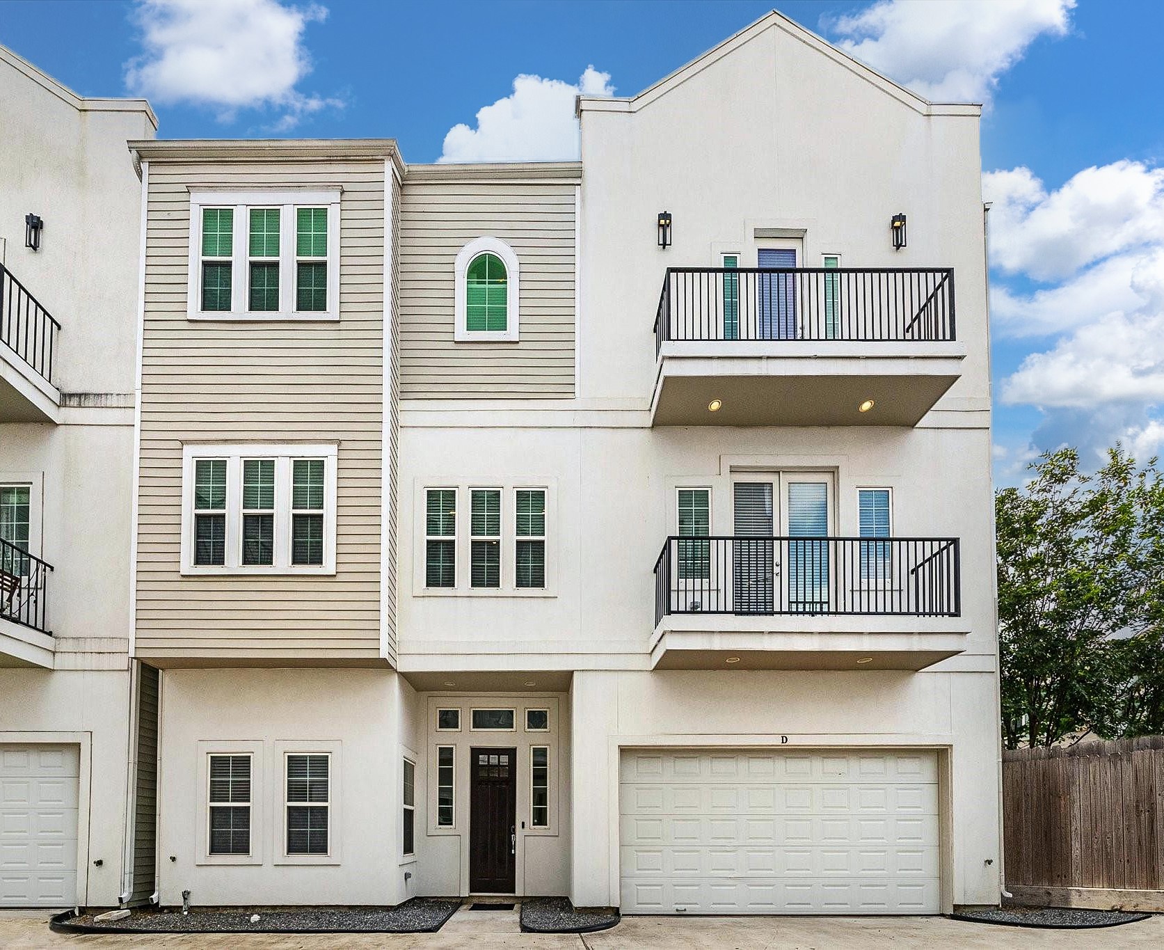 955 W 24th Street