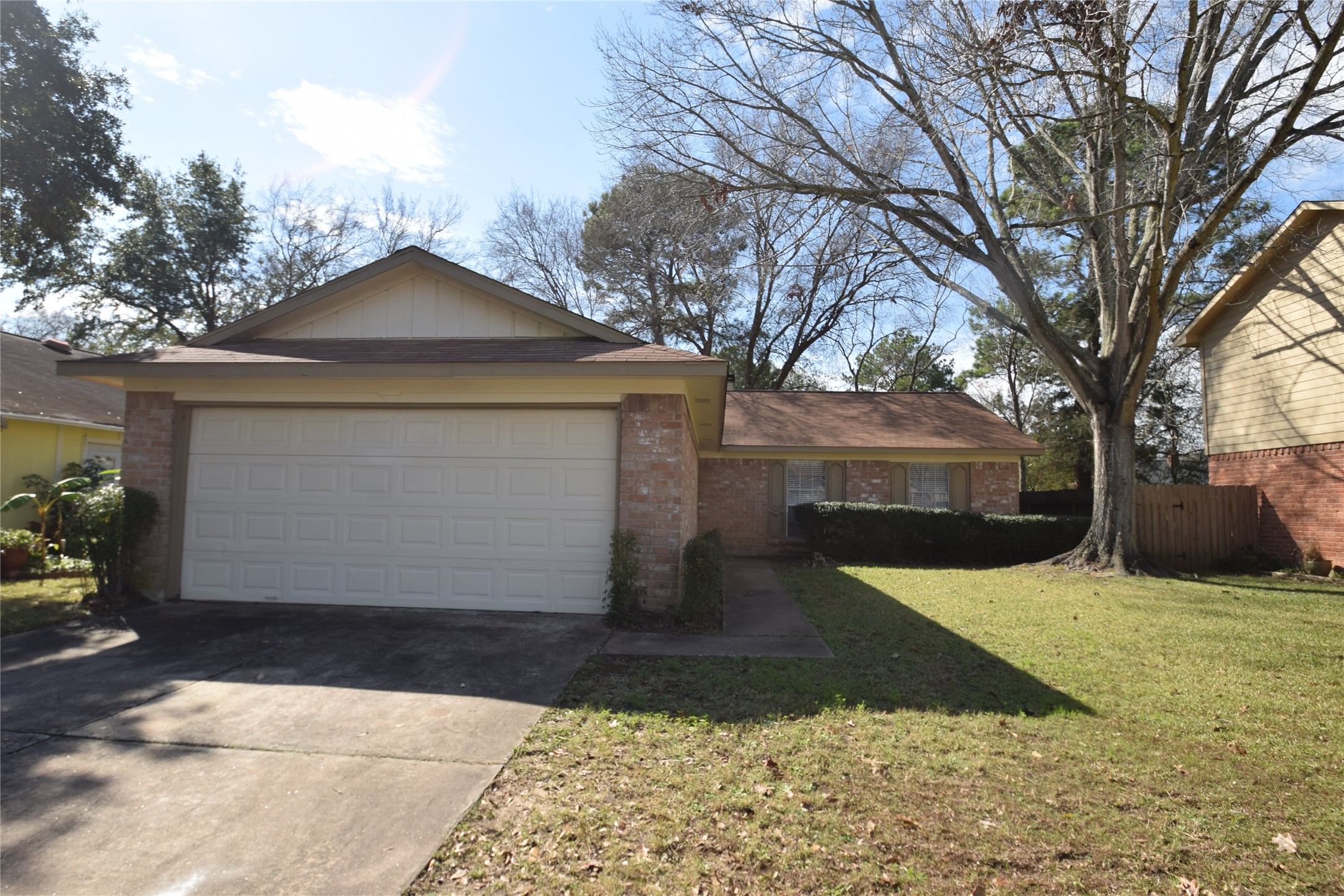 1006 Grand Junction Drive