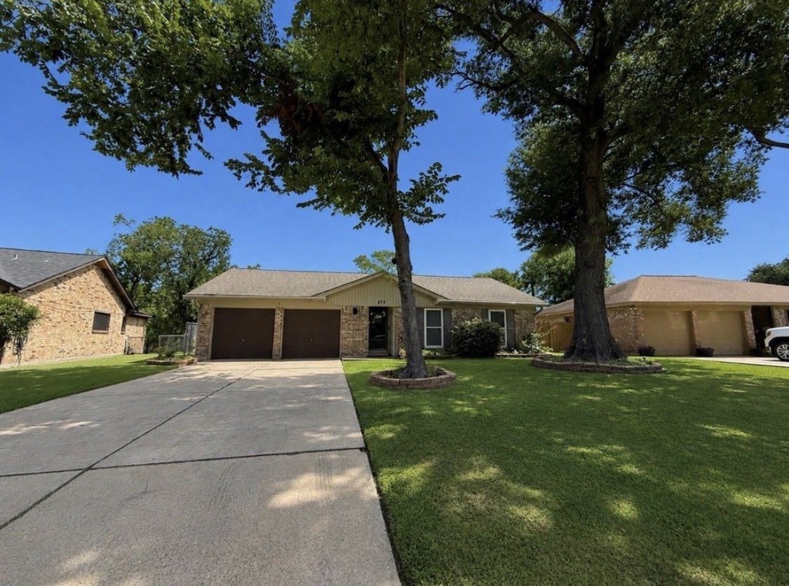 670 Fawn Drive