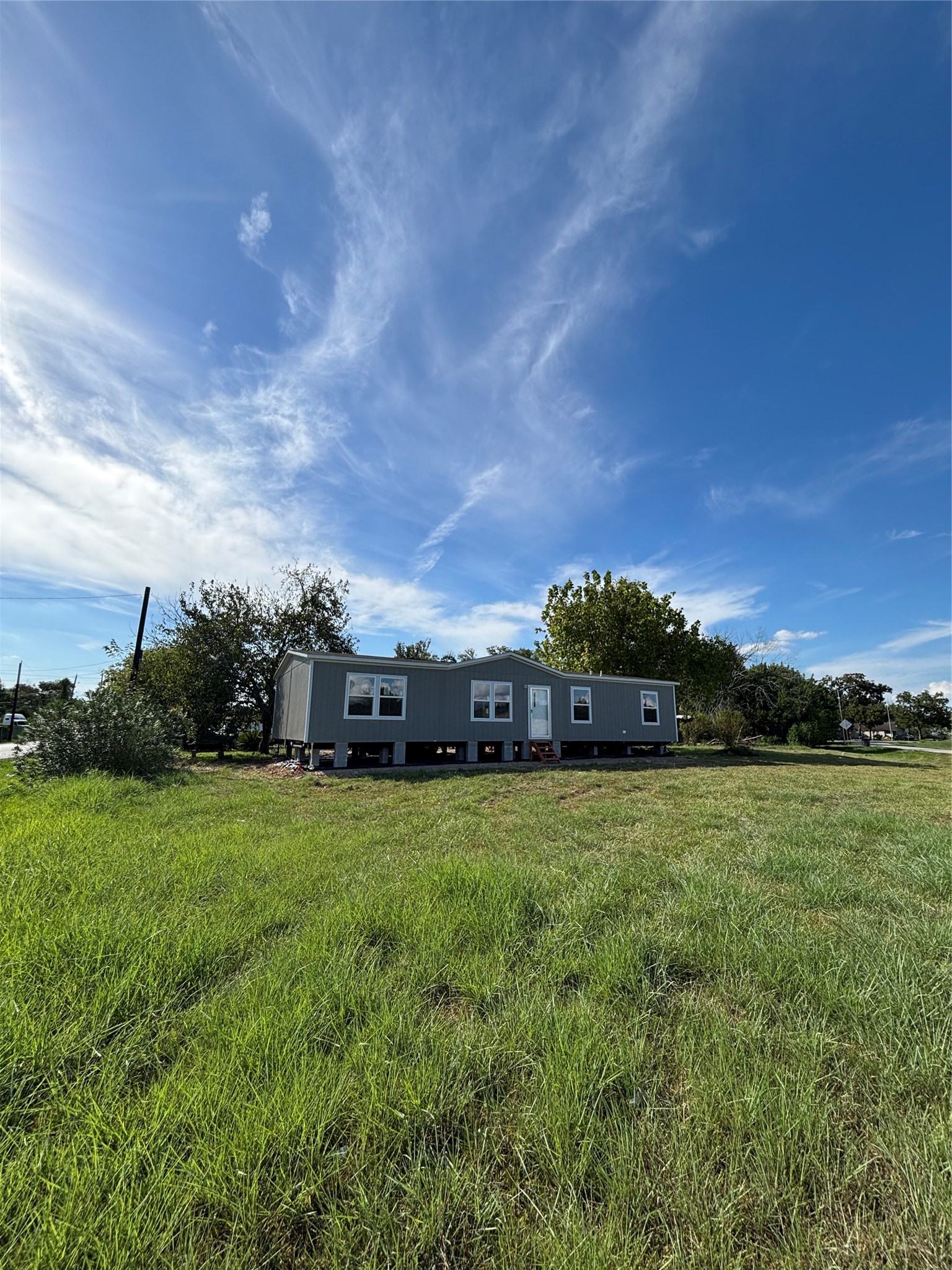 123 Reuben white dr