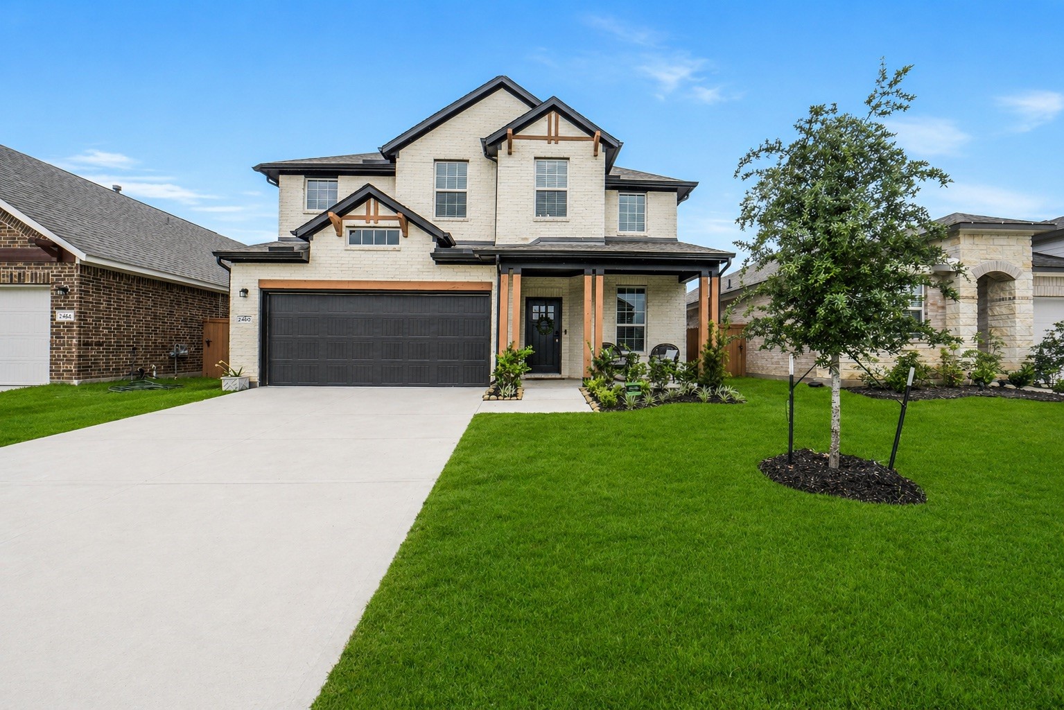 2460 Fairway Harbor