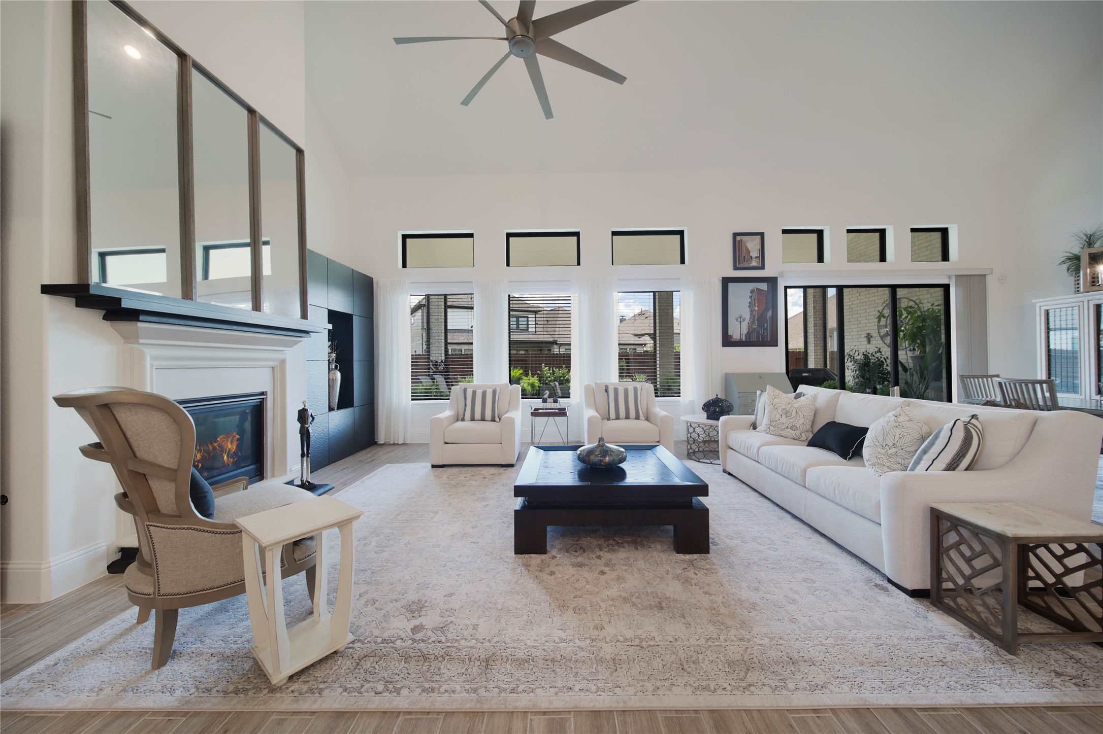 4823 Creekbend Drive