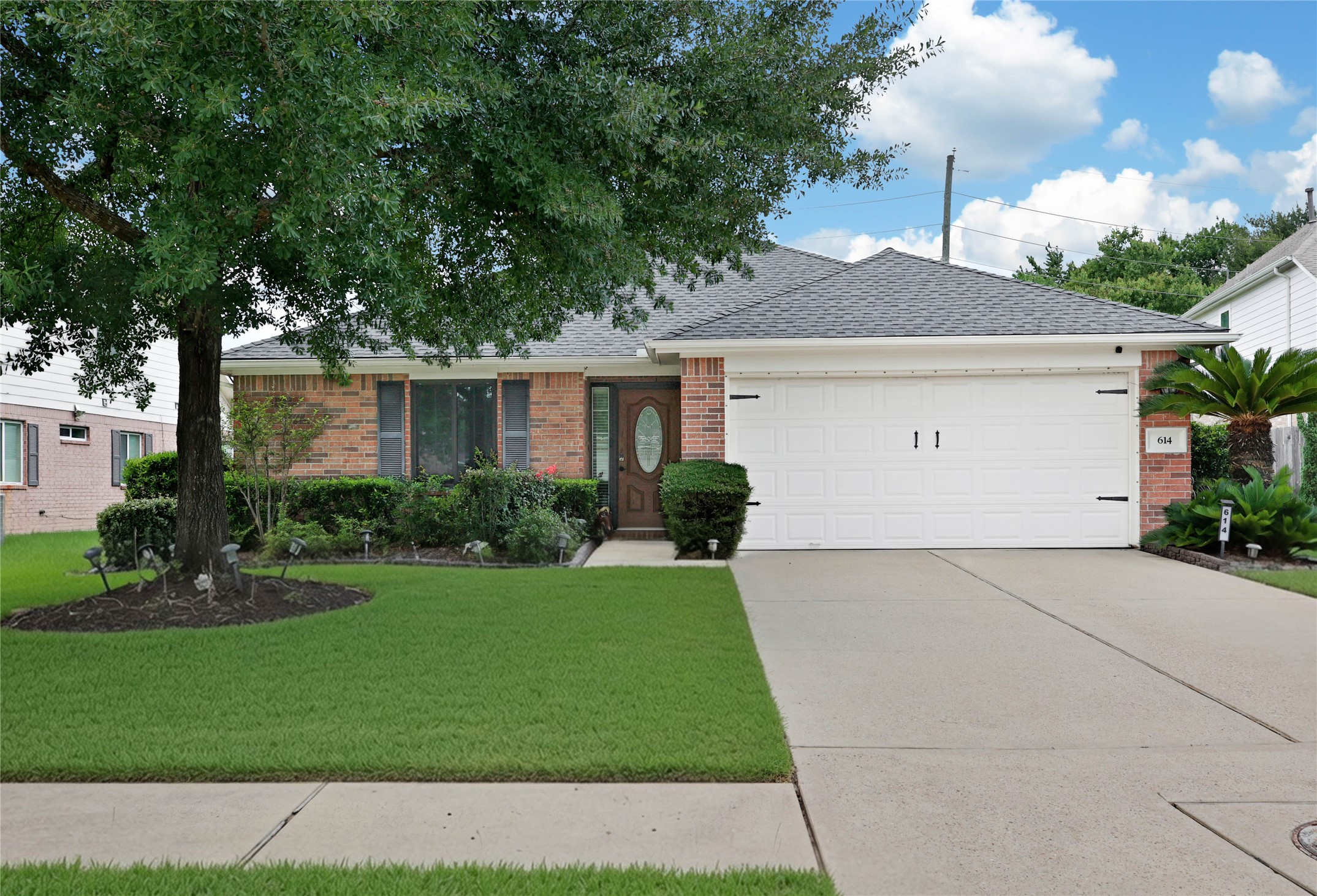 614 Linden Manor Court