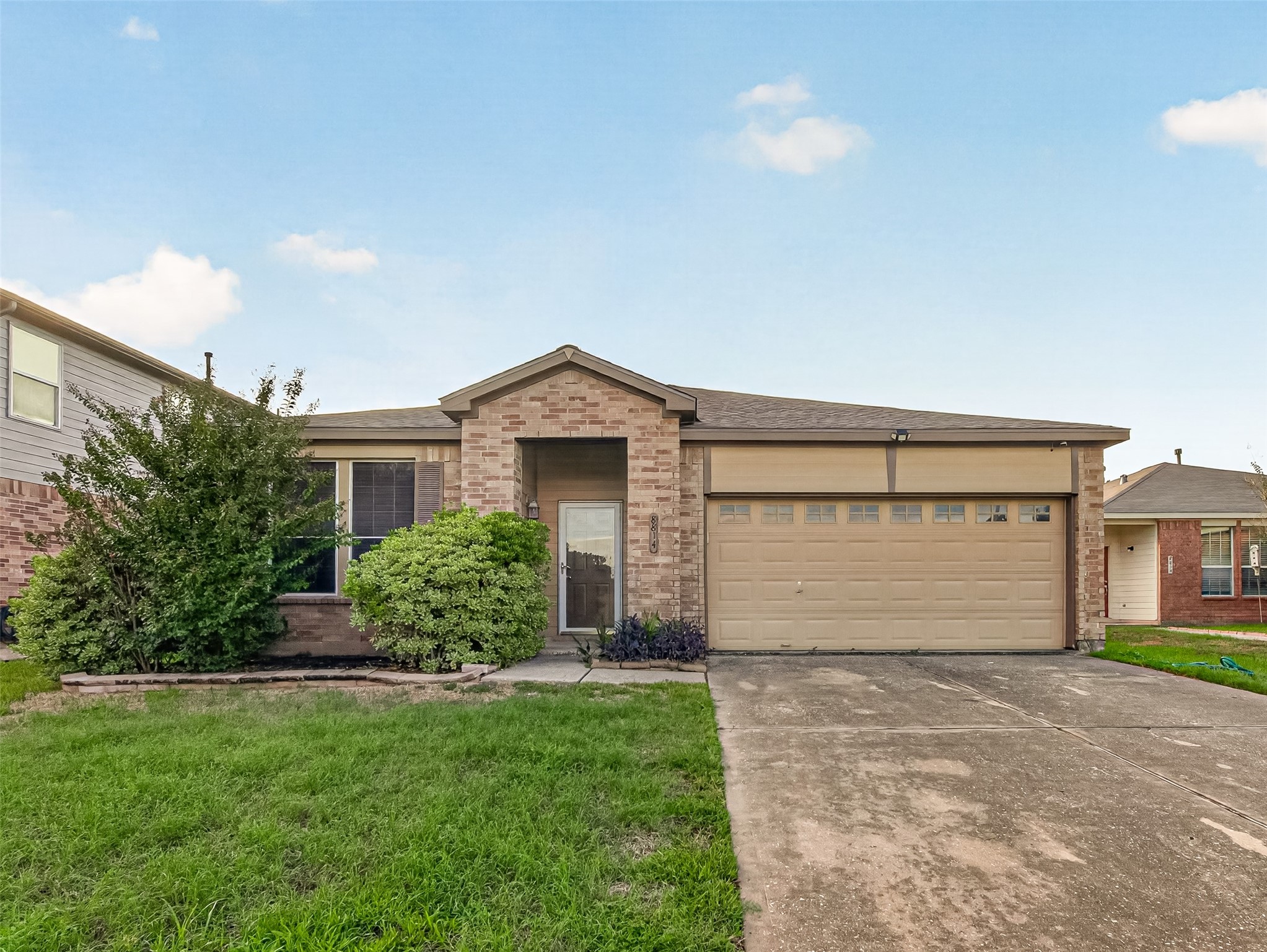 8814 Willow Spur Drive