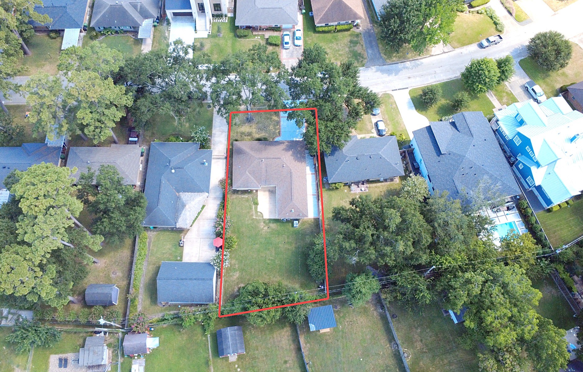 Listing photo 2