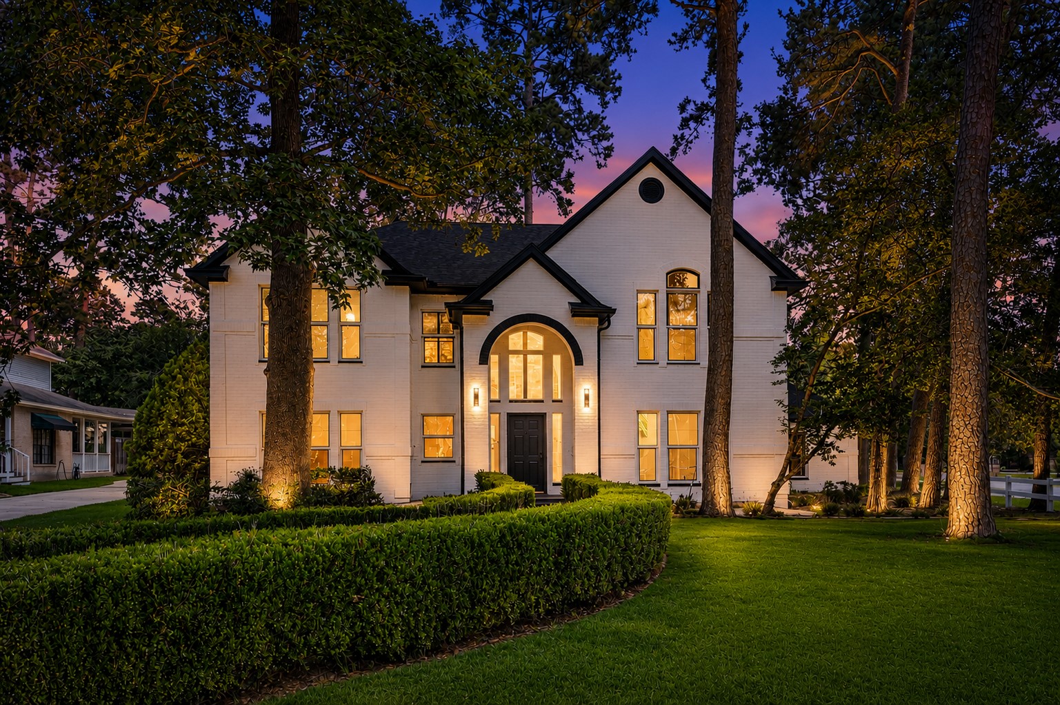 523 Rampart Lane