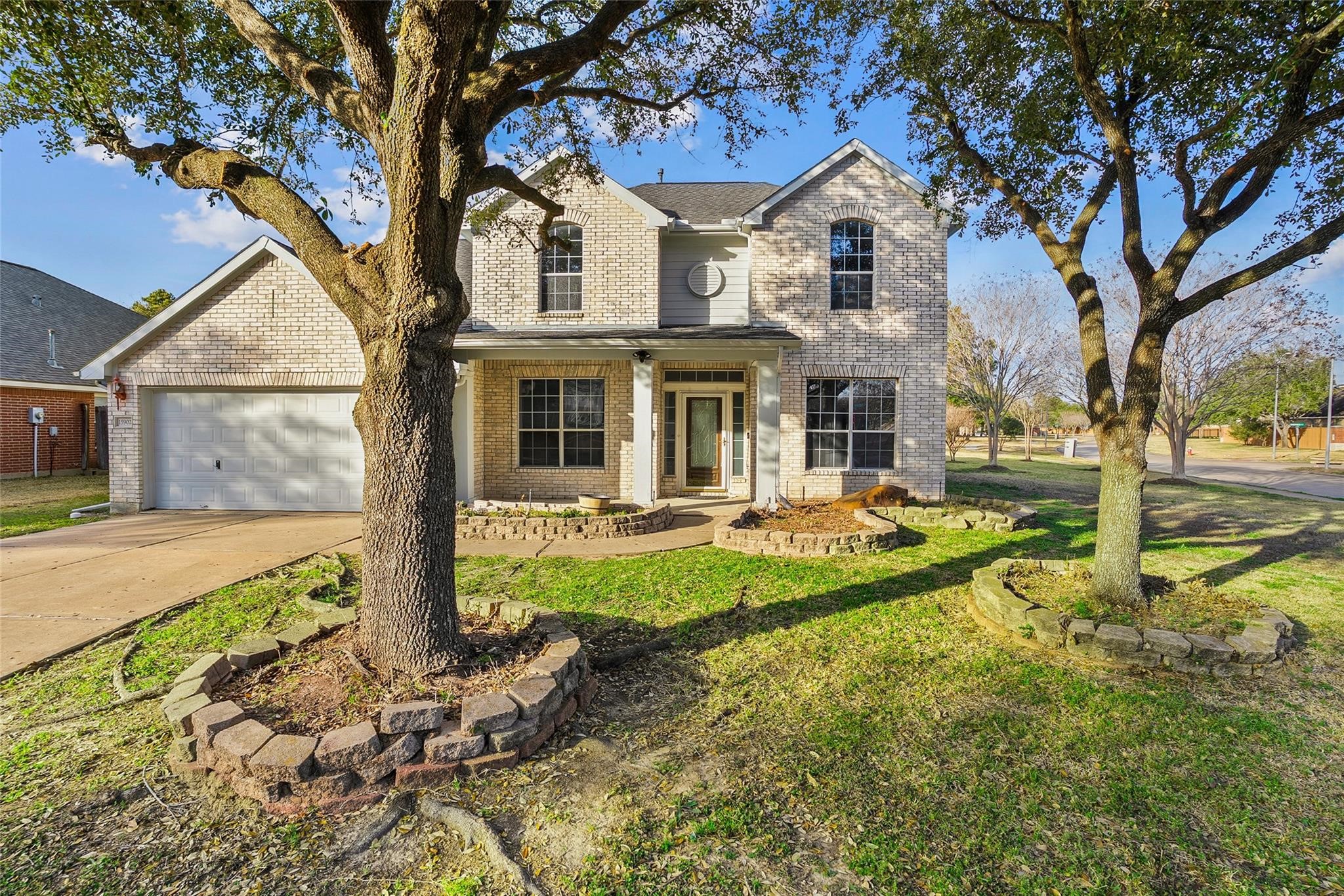 15902 Emerald Briar Lane