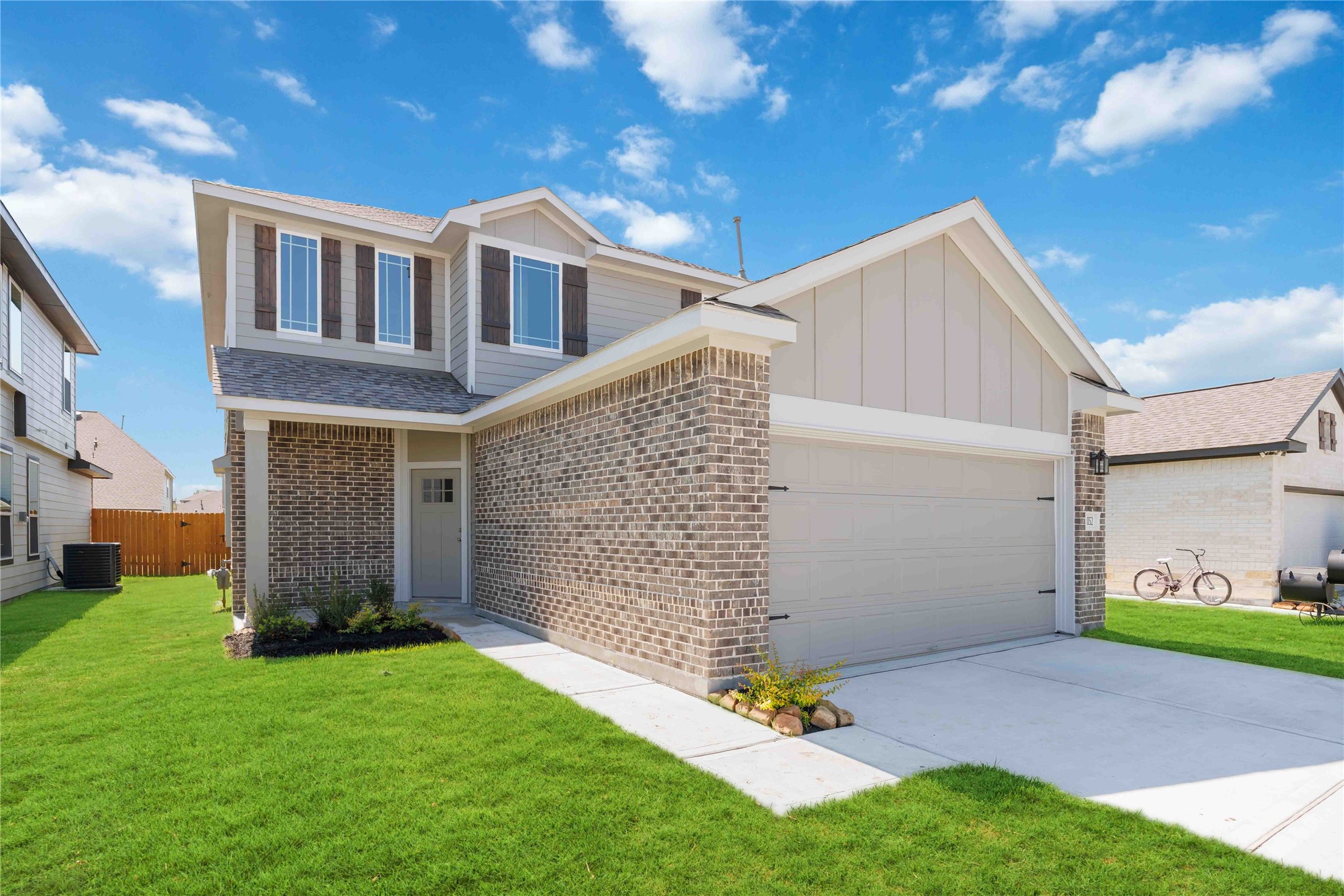 1052 Lilly Lane