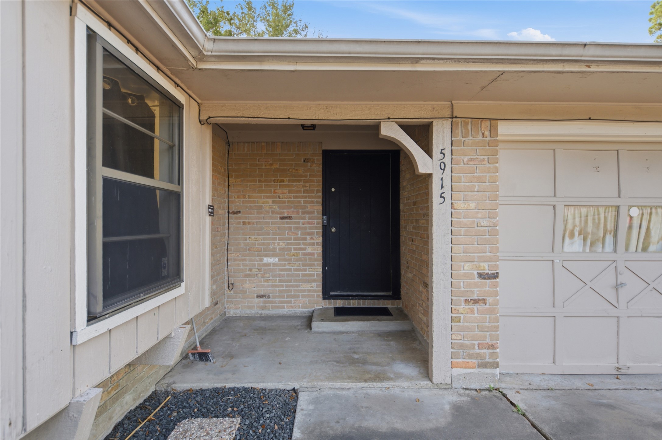 5915 Black Maple Lane